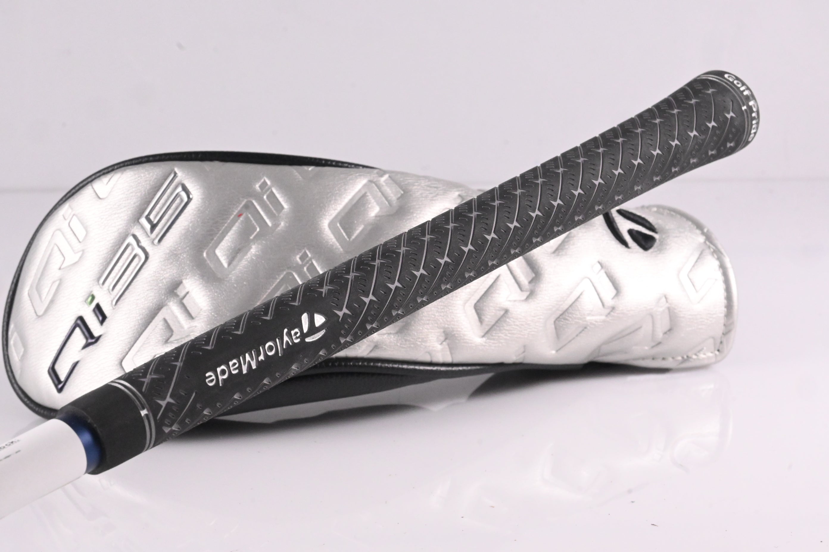 Taylormade Qi35 #3 Hybrid / 19 Degree / Regular Flex Fujikura Ventus Blue 6