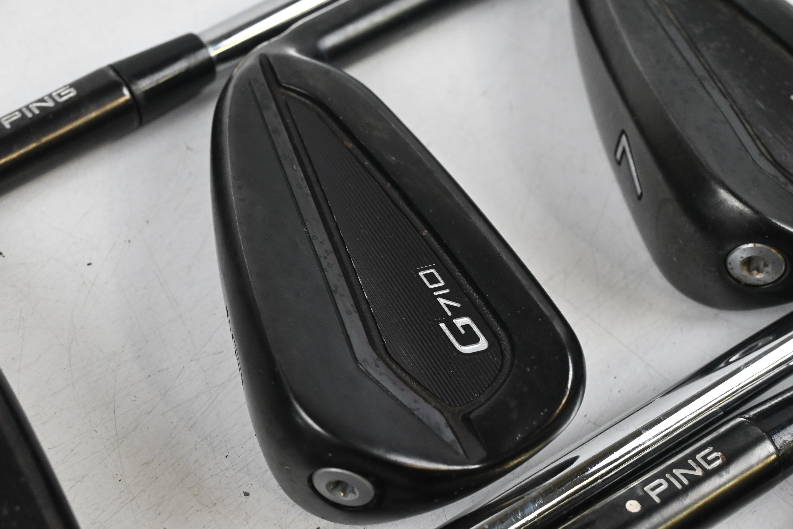 Ping G710 Irons / 5-PW / White Dot / Regular Flex Ping AWT 2.0 Shafts