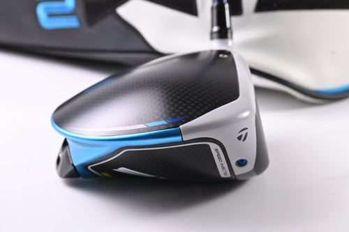 Taylormade SIM2 Max Driver / 10.5 Degree / Stiff Flex Ventus Blue 5 Shaft