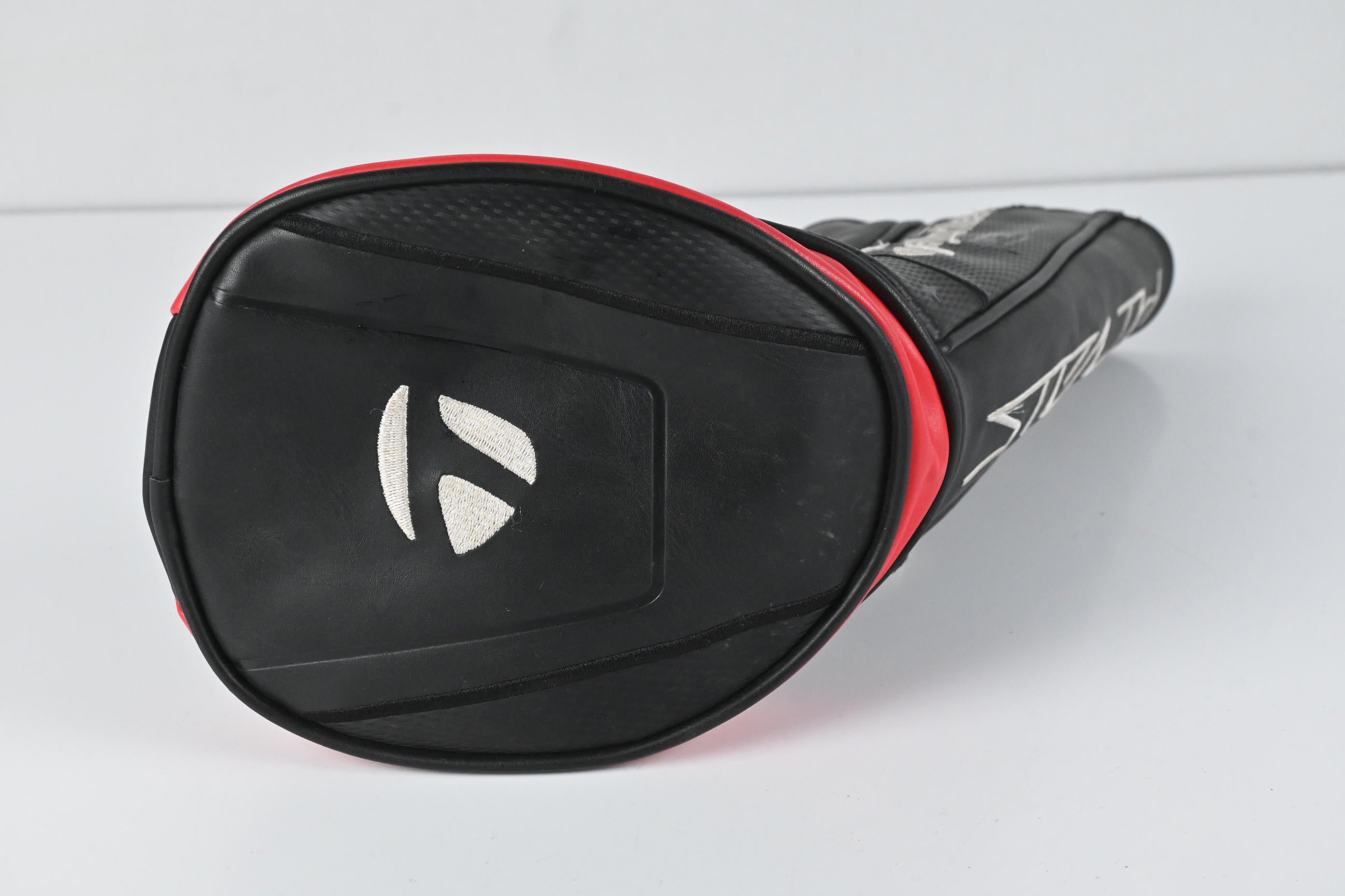 Taylormade Stealth Plus Driver / 8 Degree / X-Flex HZRDUS Black 70 Shaft