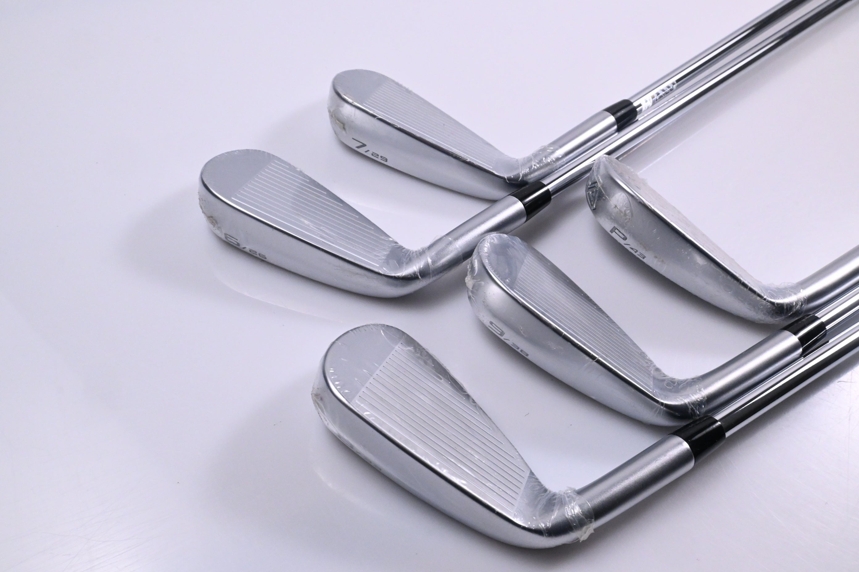Cleveland Launcher XL Irons / 6-PW / Regular Flex Elevate 95 Shafts