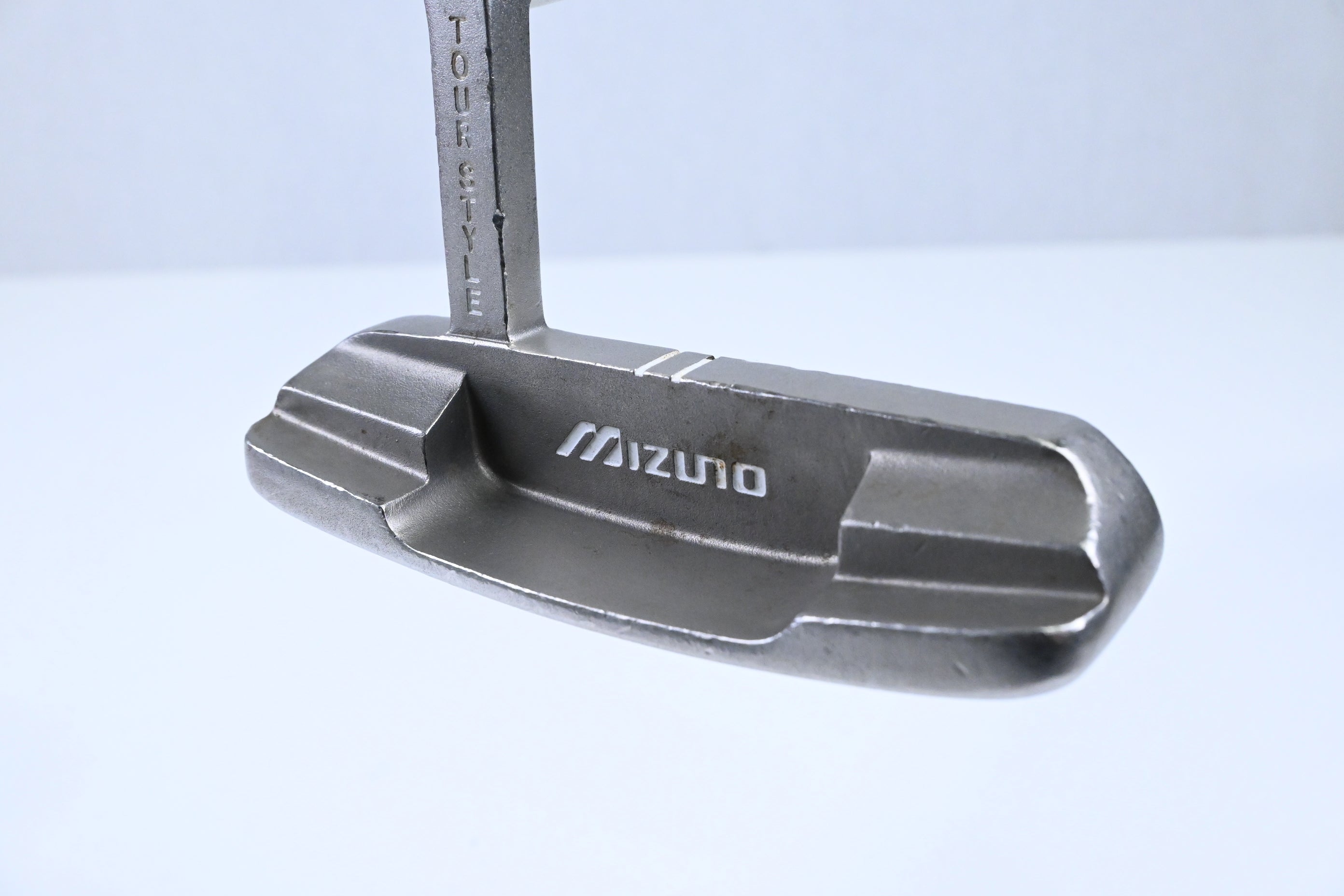 Mizuno Dare To Dream H-405 Putter / 35 Inch