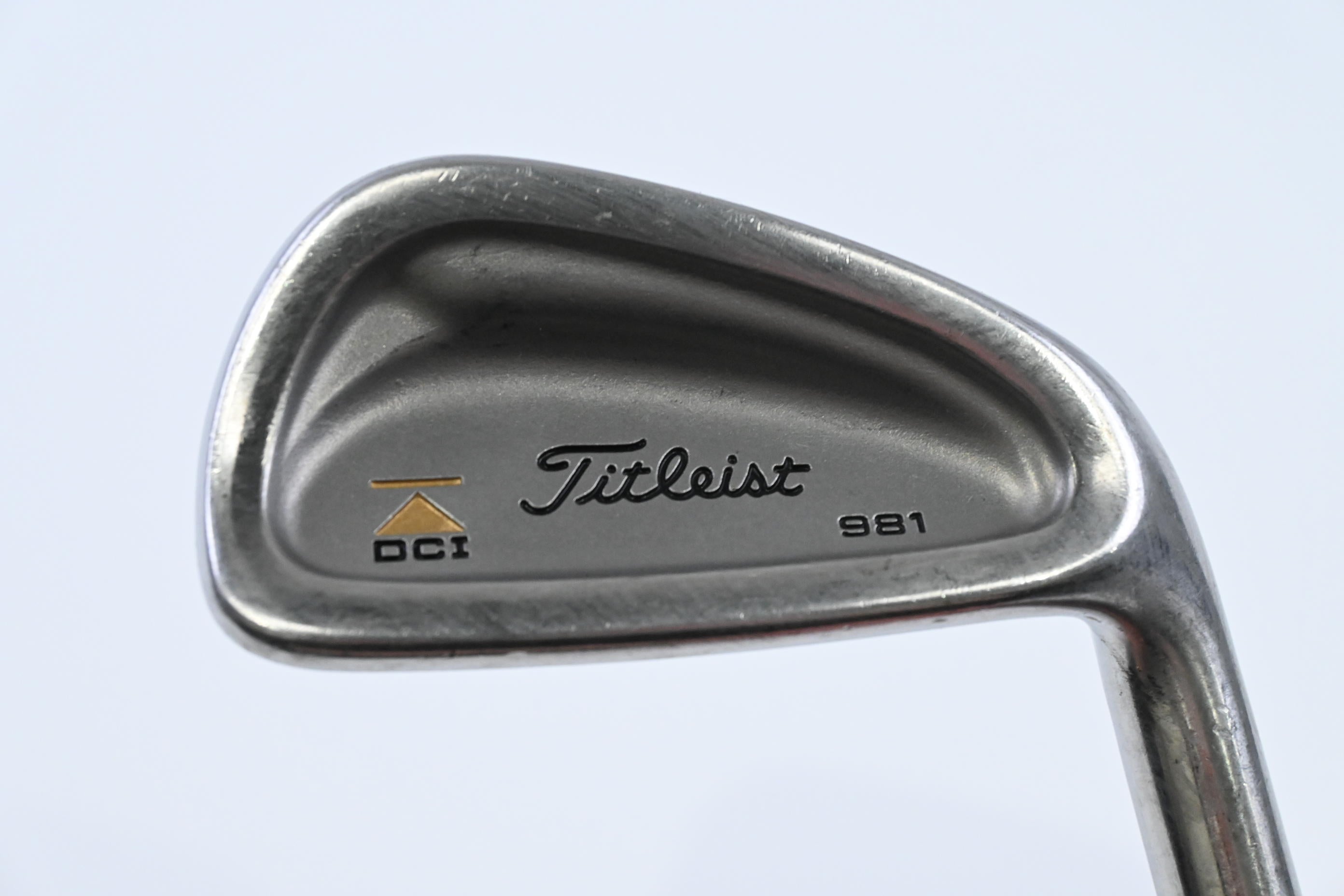 Titleist DCI 981 #6 Iron / Regular Flex Titleist Tri Spec Shaft