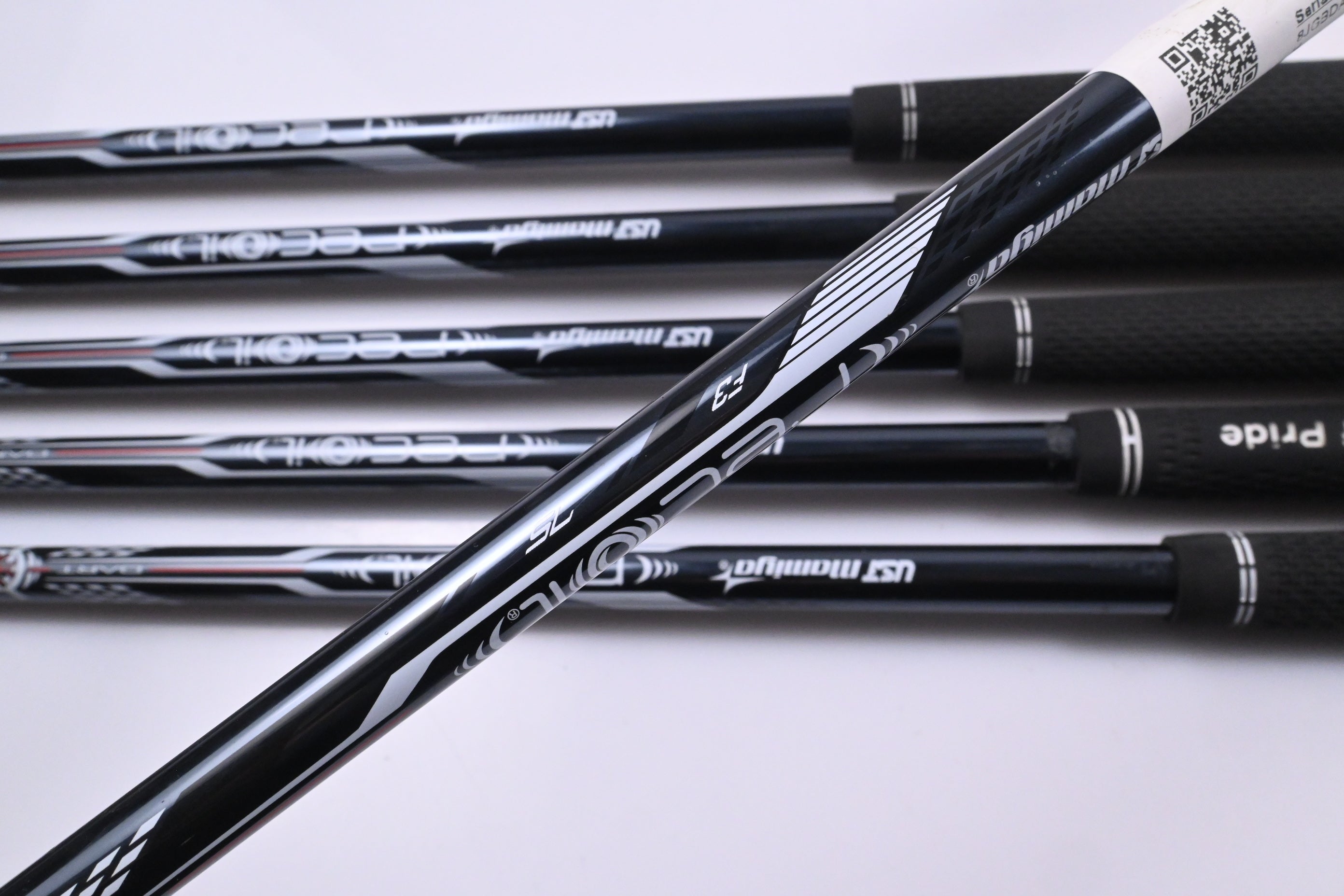 Ping G730 Irons / 5-PW / Green Dot / Regular Flex Recoil DART 75 Shafts
