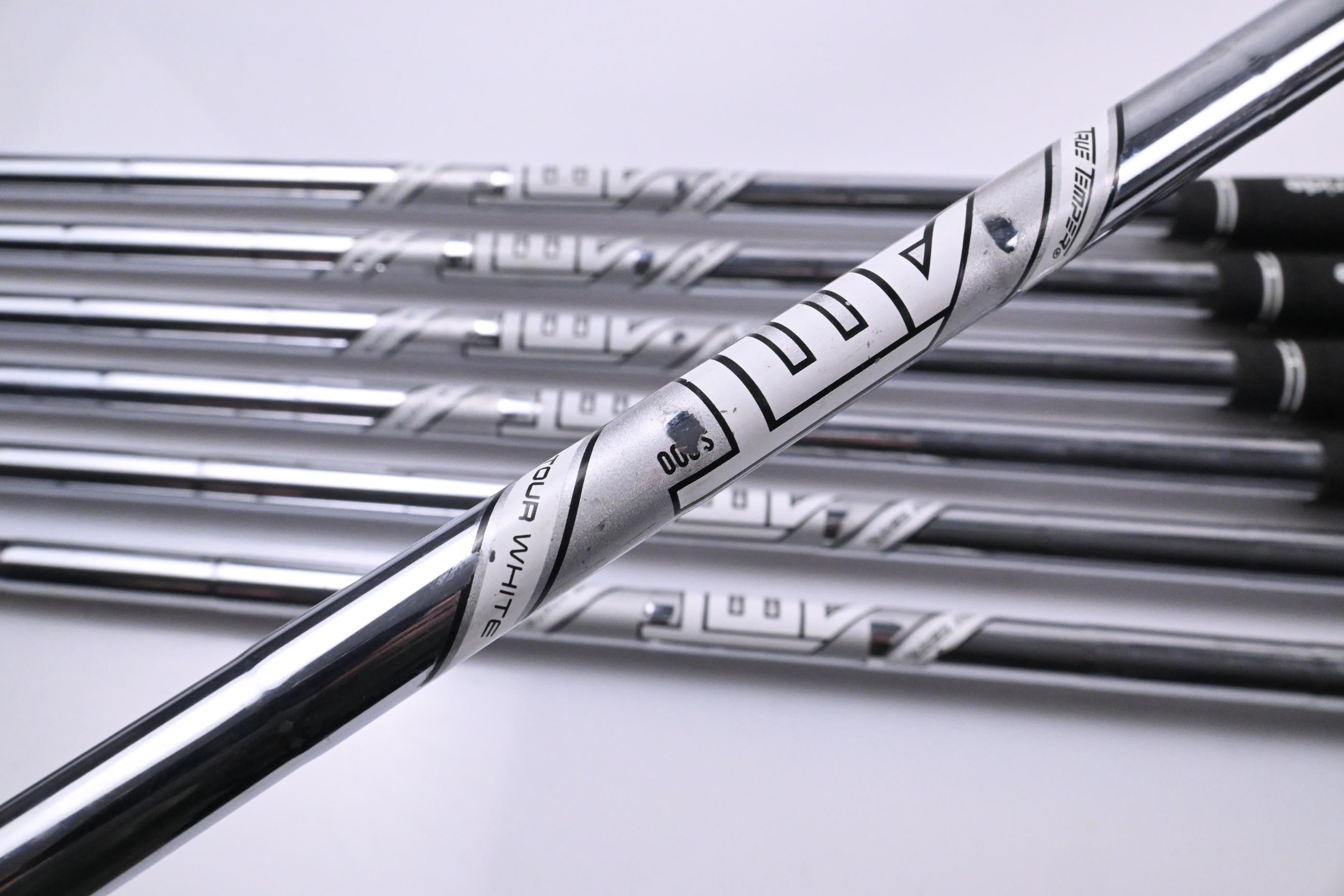 Titleist 718 AP2 Irons / 4-PW / Stiff Flex AMT Tour White S300 Shafts