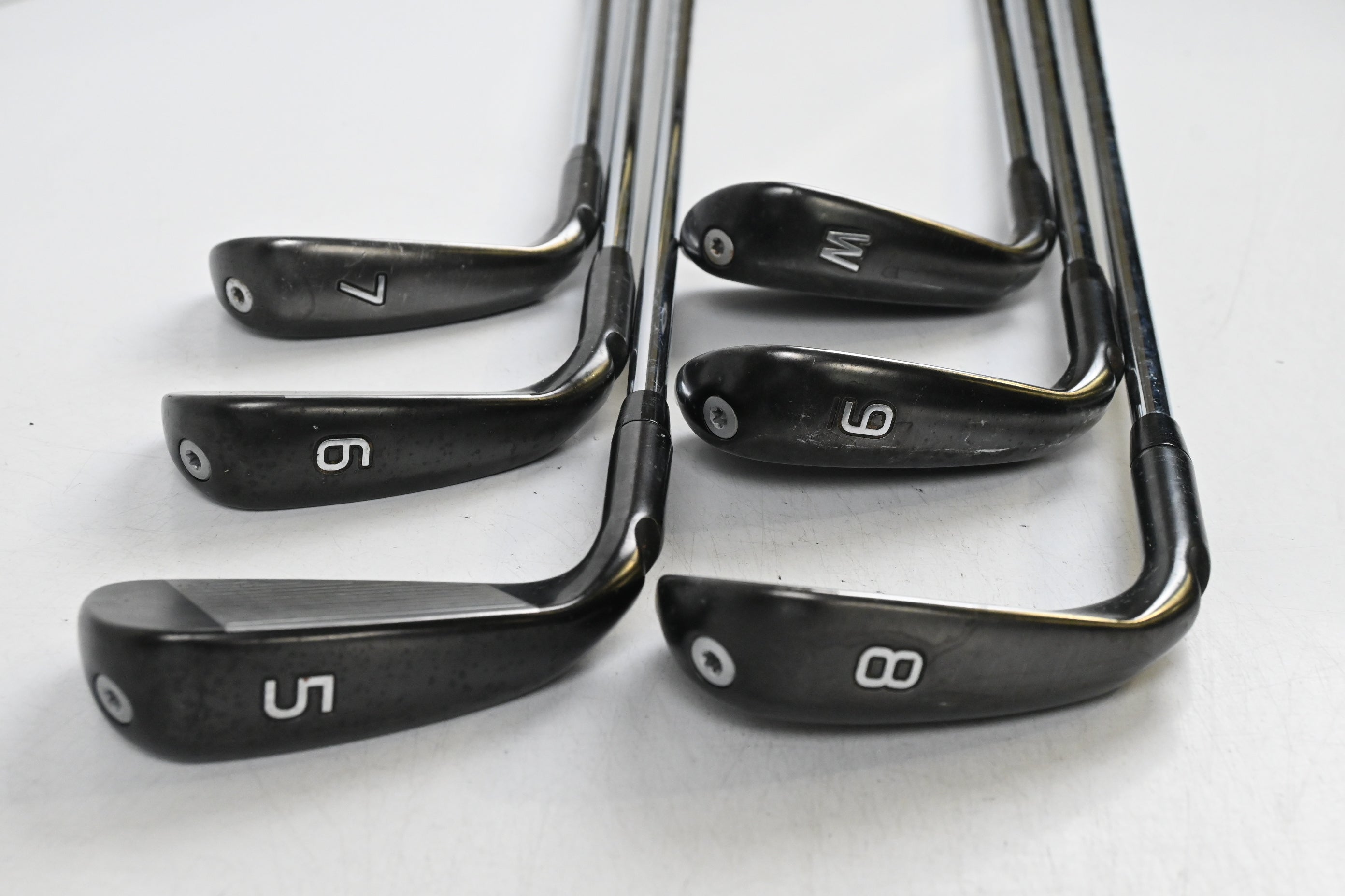 Ping G710 Irons / 5-PW / White Dot / Regular Flex Ping AWT 2.0 Shafts