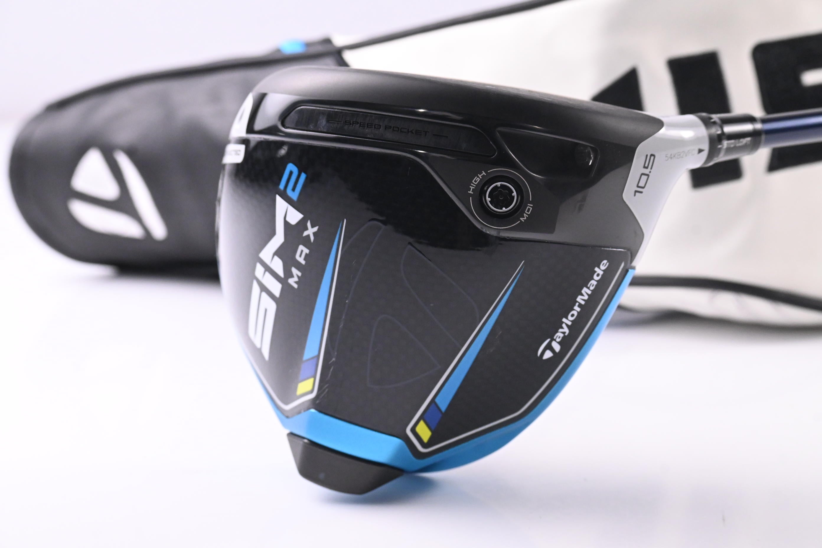Taylormade SIM2 Max Driver / 10.5 Degree / Stiff Flex Fujikura Ventus Blue 5