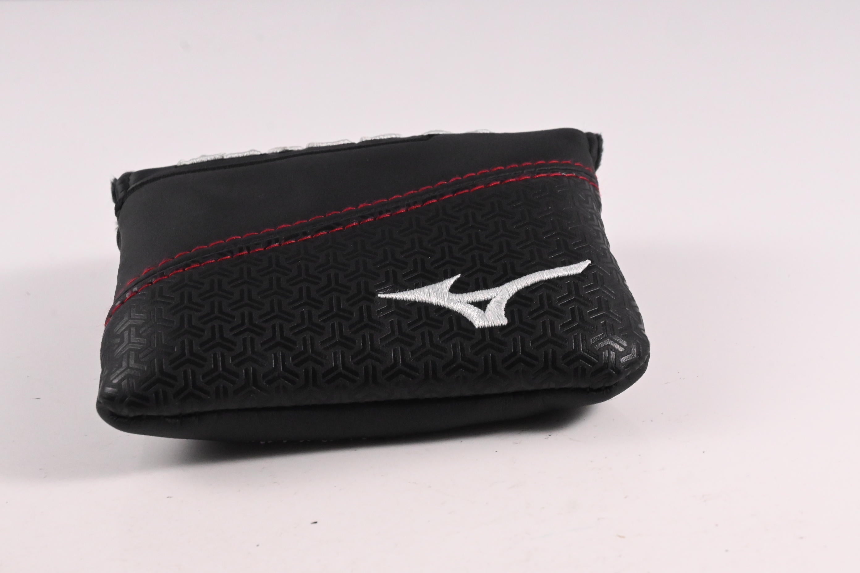 Left Hand Mizuno M.Craft City Series Magoya Putter / 34 Inch