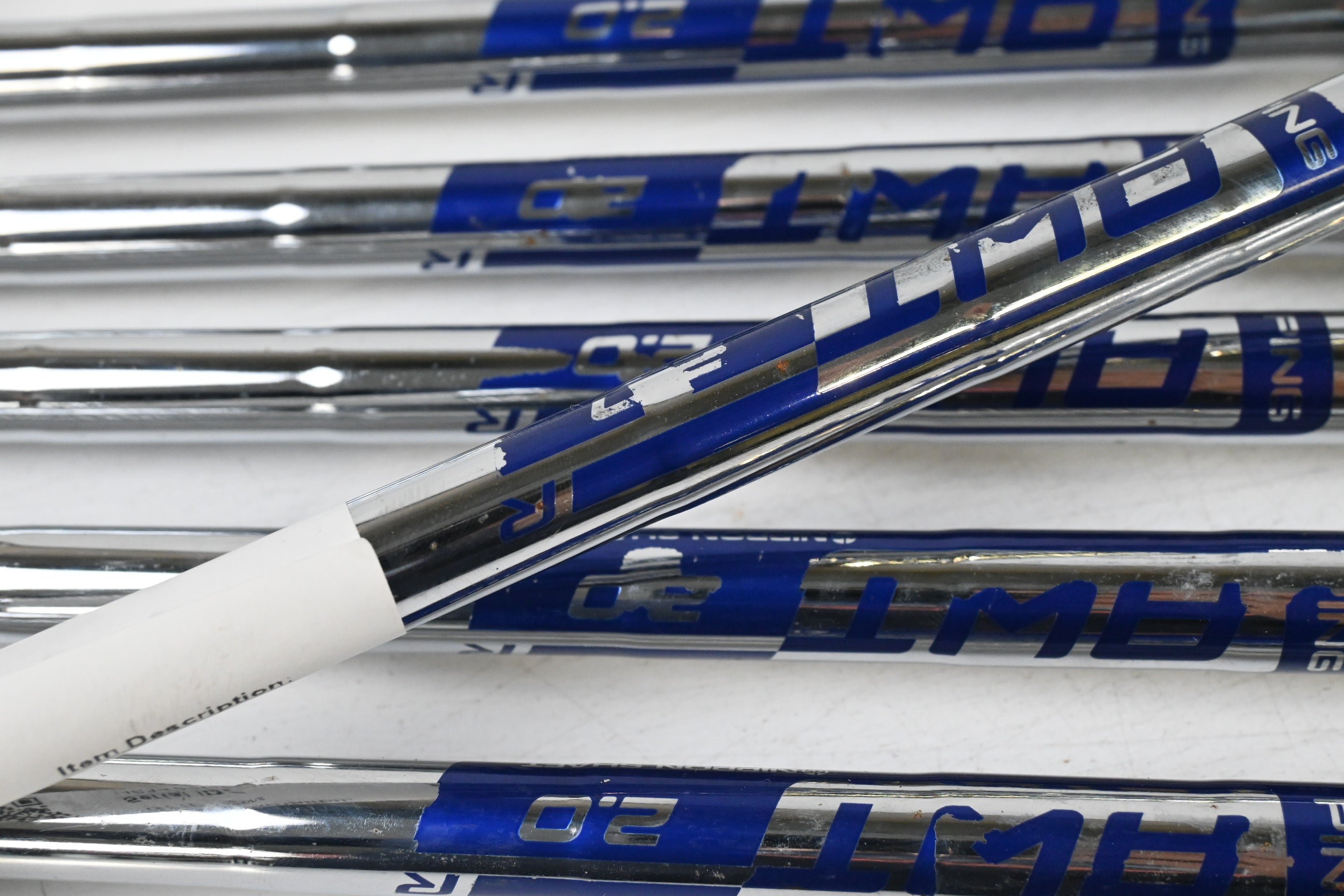 Ping G710 Irons / 5-PW / White Dot / Regular Flex Ping AWT 2.0 Shafts
