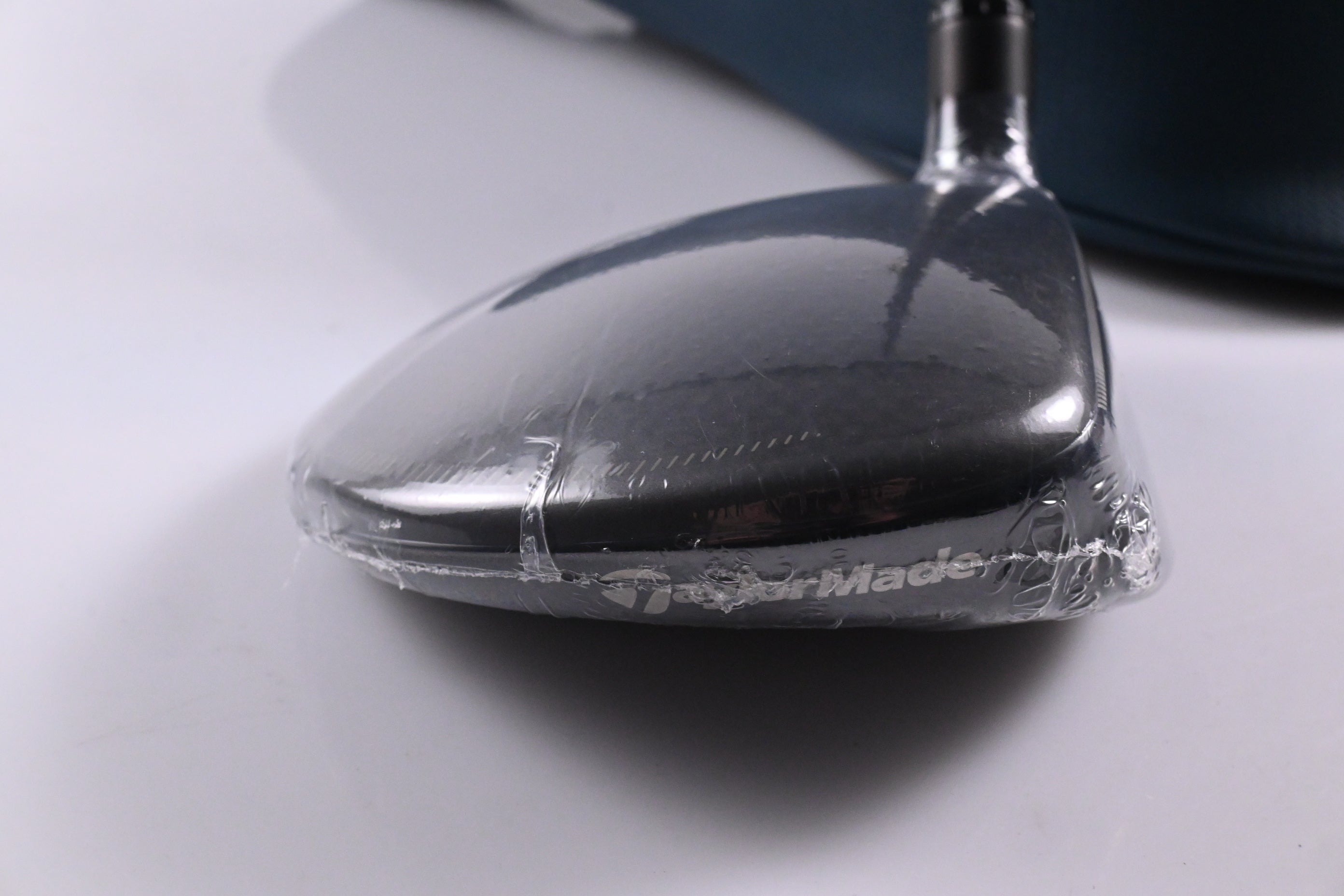 Taylormade Qi4D Max #5 Wood / 18 Degree / Senior Flex Reax 50 Red Shaft