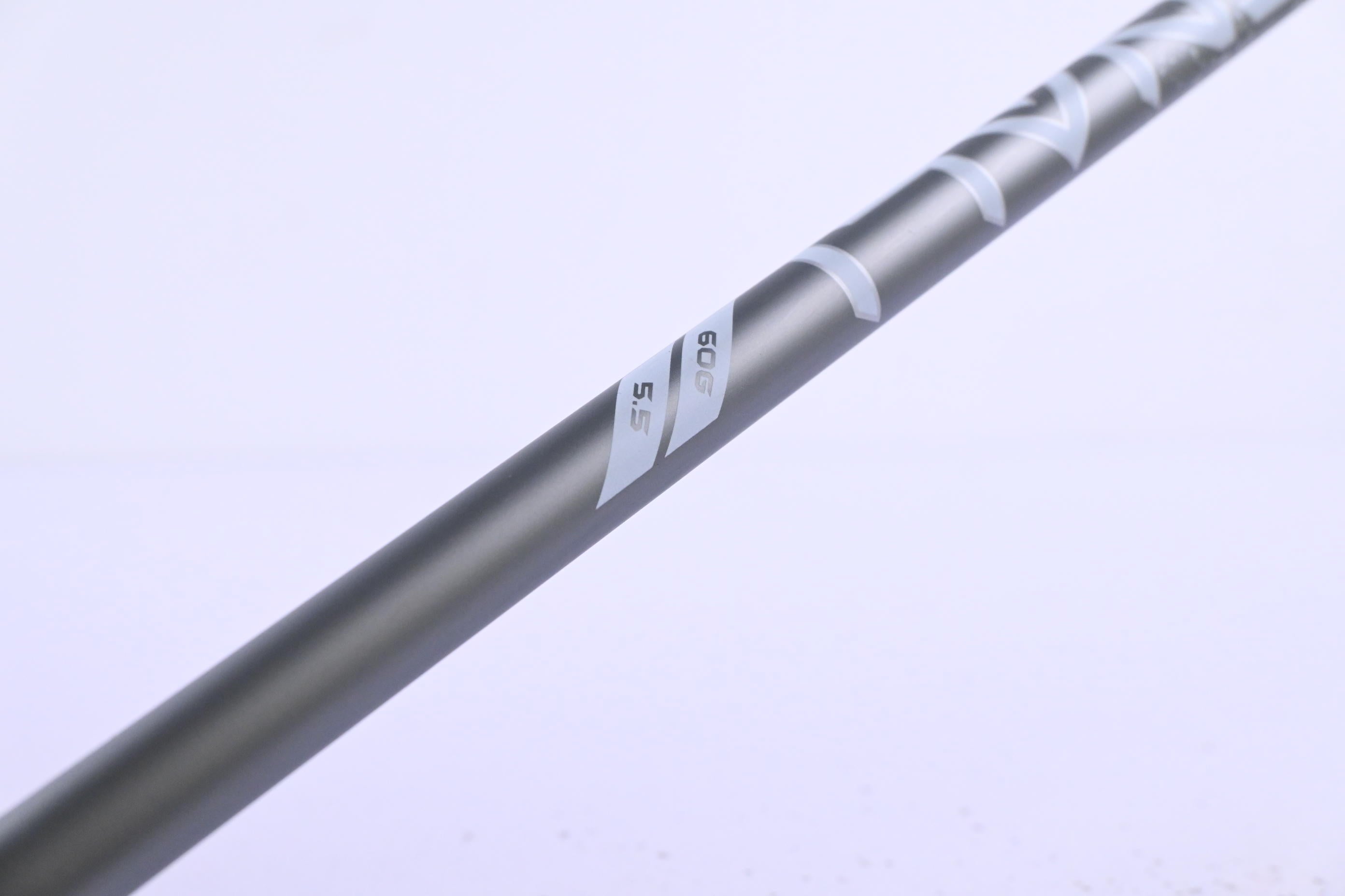 Callaway Quantum Max #3 Hybrid / 19 Degree / Regular Flex Denali Silver 60 Shaft