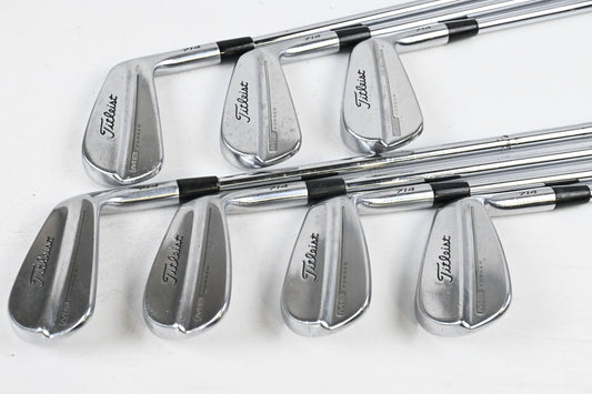 Titleist 714 MB Irons / 4-PW / Stiff Flex Dynamic Gold S300 Shafts