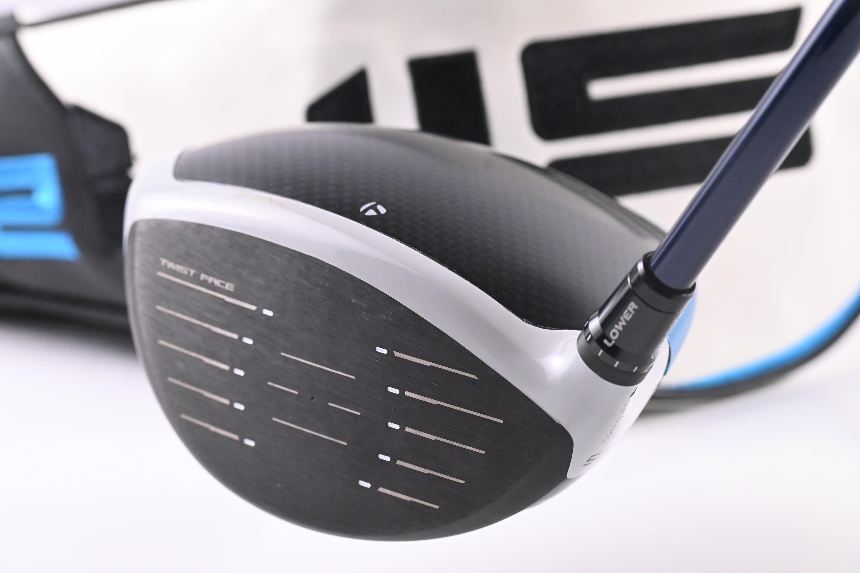 Taylormade SIM2 Max Driver / 10.5 Degree / Stiff Flex Fujikura Ventus Blue 5