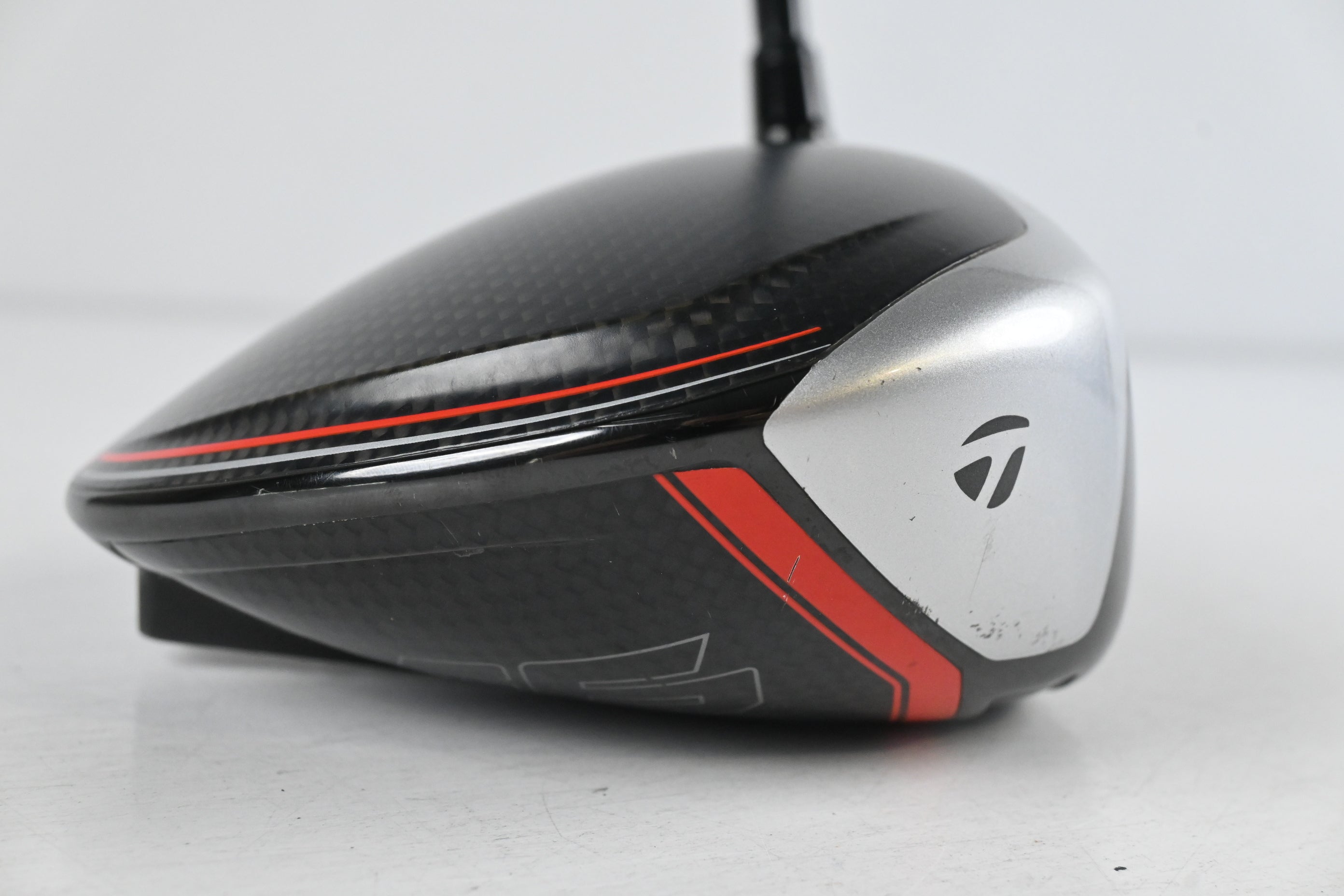 Taylormade M6 Driver / 9 Degree / Stiff Flex Fujikura Atmos Black 6 Shaft