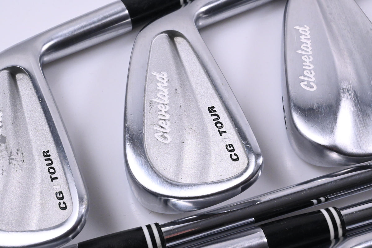 Cleveland CG1 Tour Irons / 4-PW / Stiff Flex Dynamic Gold S300 Shafts