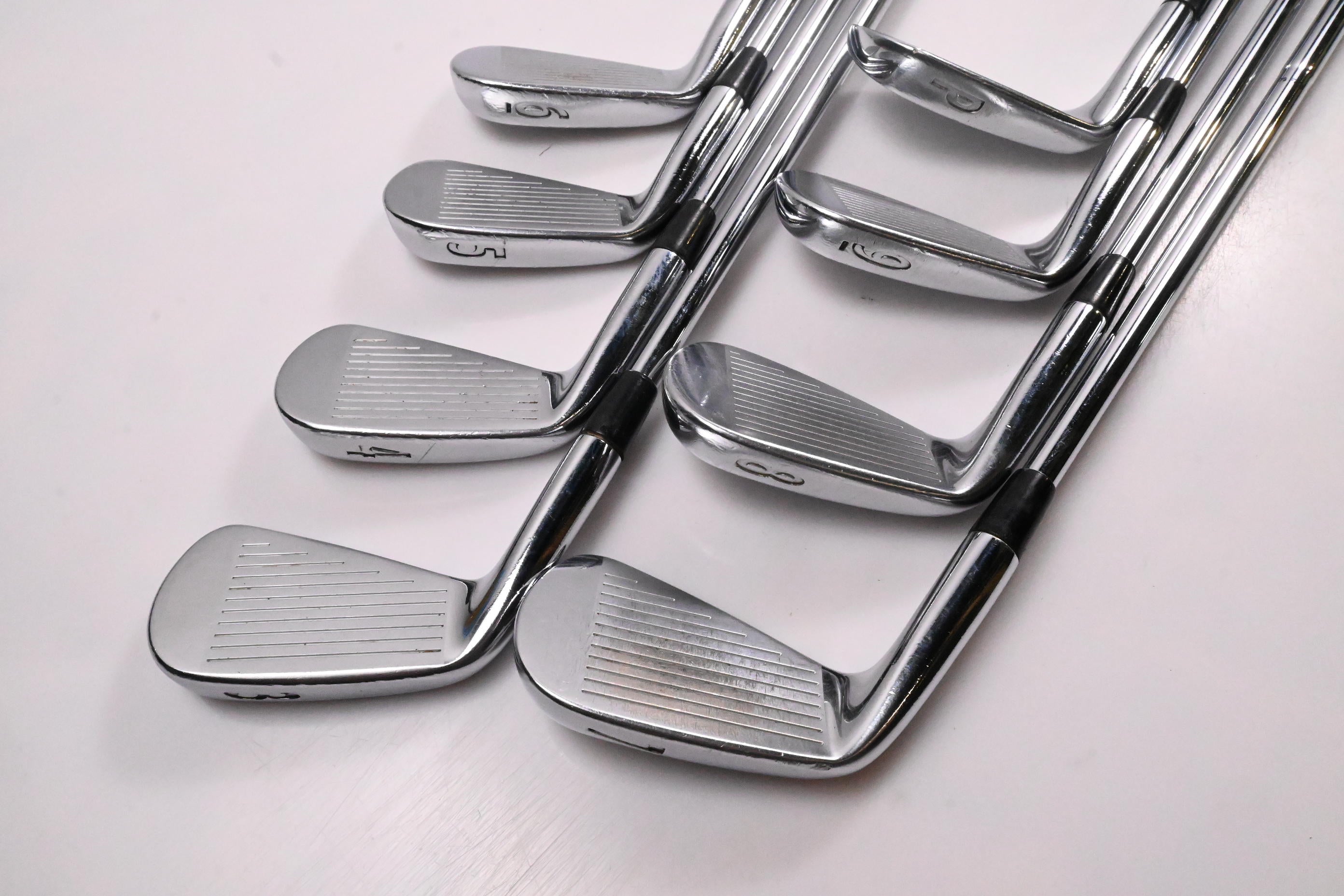 Titleist MB 710 Irons / 3-PW / Stiff Flex Dynamic Gold S300 Shafts
