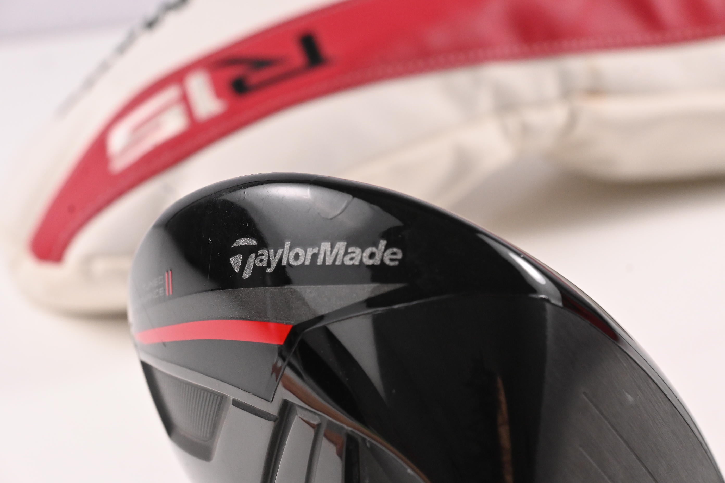 Taylormade R15 430 Driver / 12 Degree / Regular Flex Speeder 57 Shaft