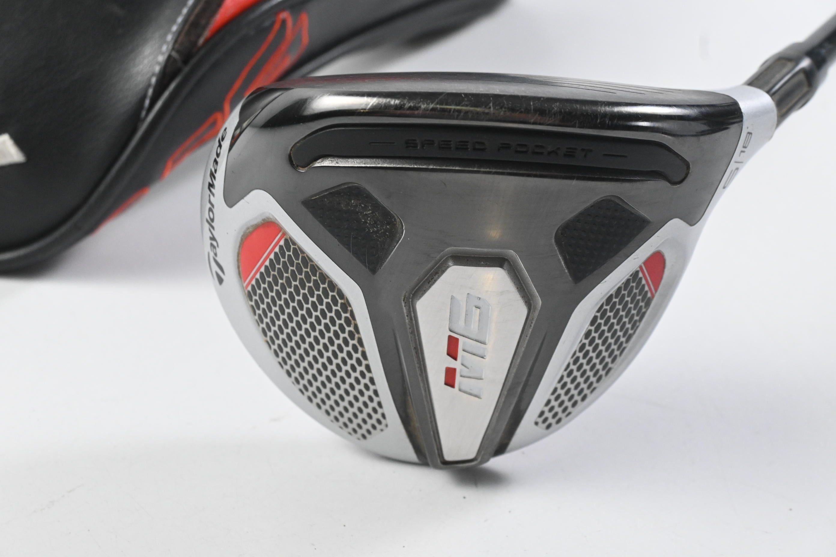Taylormade M6 #5 Wood / 18 Degree / Regular Flex Fujikura Atmos Red 5 Shaft