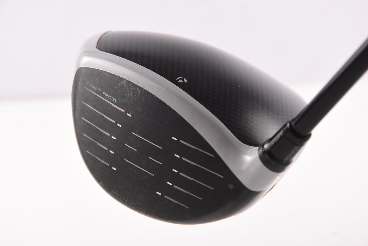 Taylormade SIM2 Max D Driver / 10.5 Degree / Stiff Flex Tensei AV Raw Blue 60