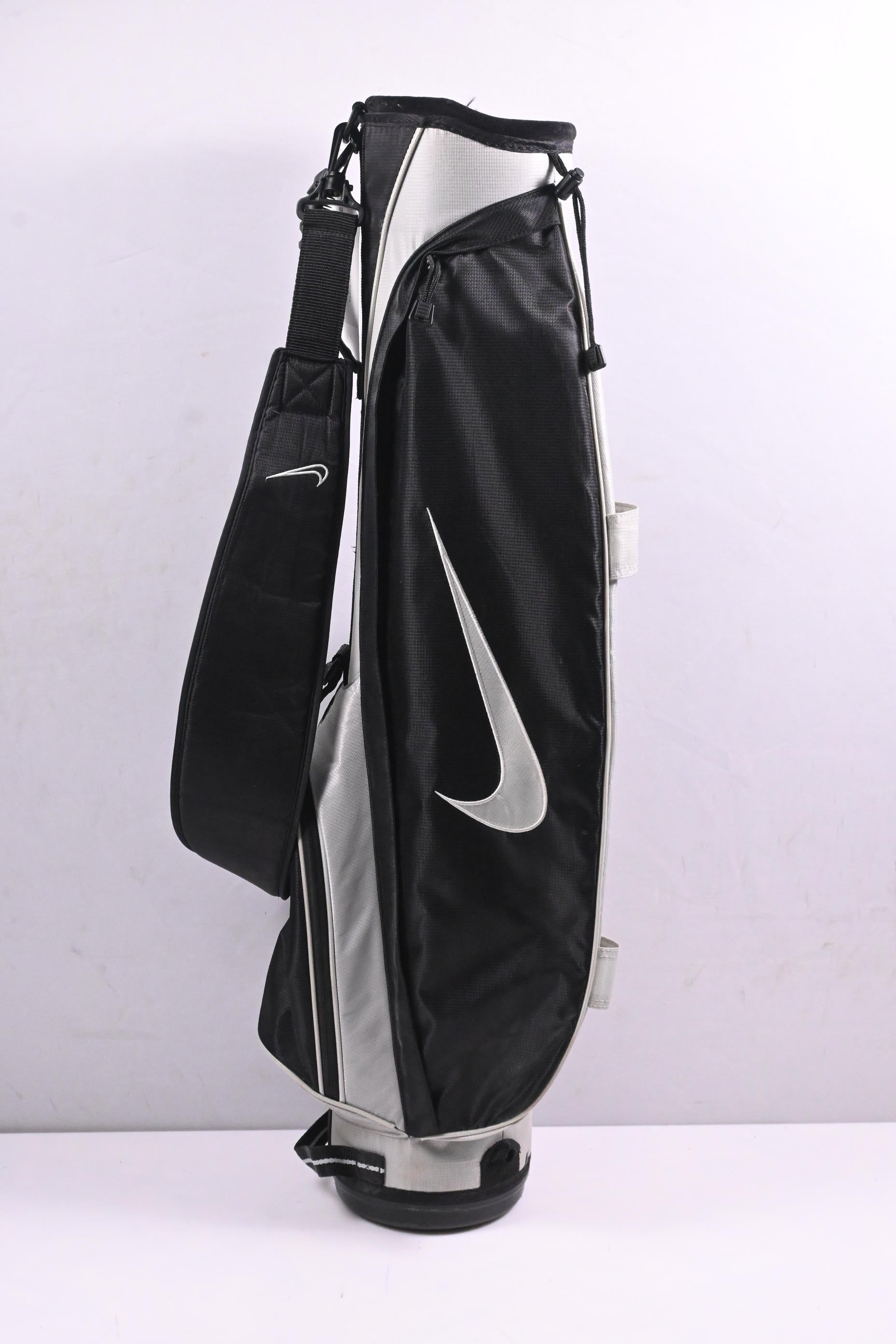 Nike Carry Bag / 2-Way Divider / Black, Grey