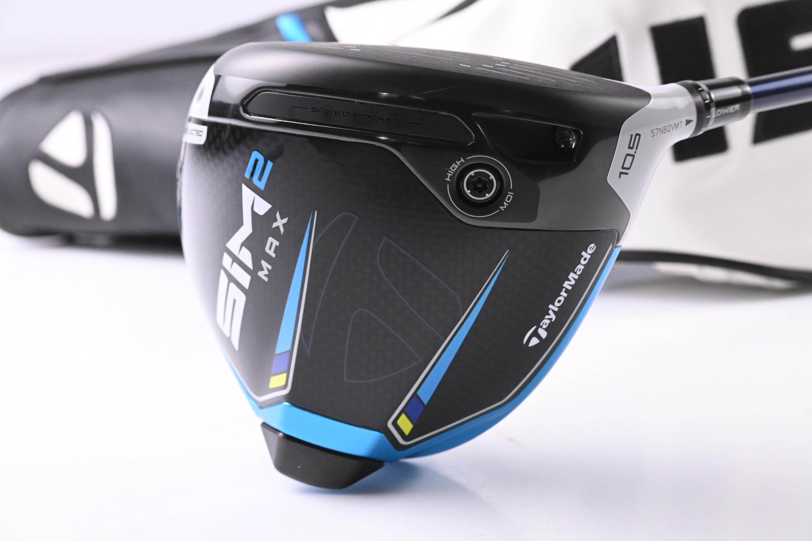 Taylormade SIM2 Max Driver / 10.5 Degree / Stiff Flex Ventus Blue 5 Shaft