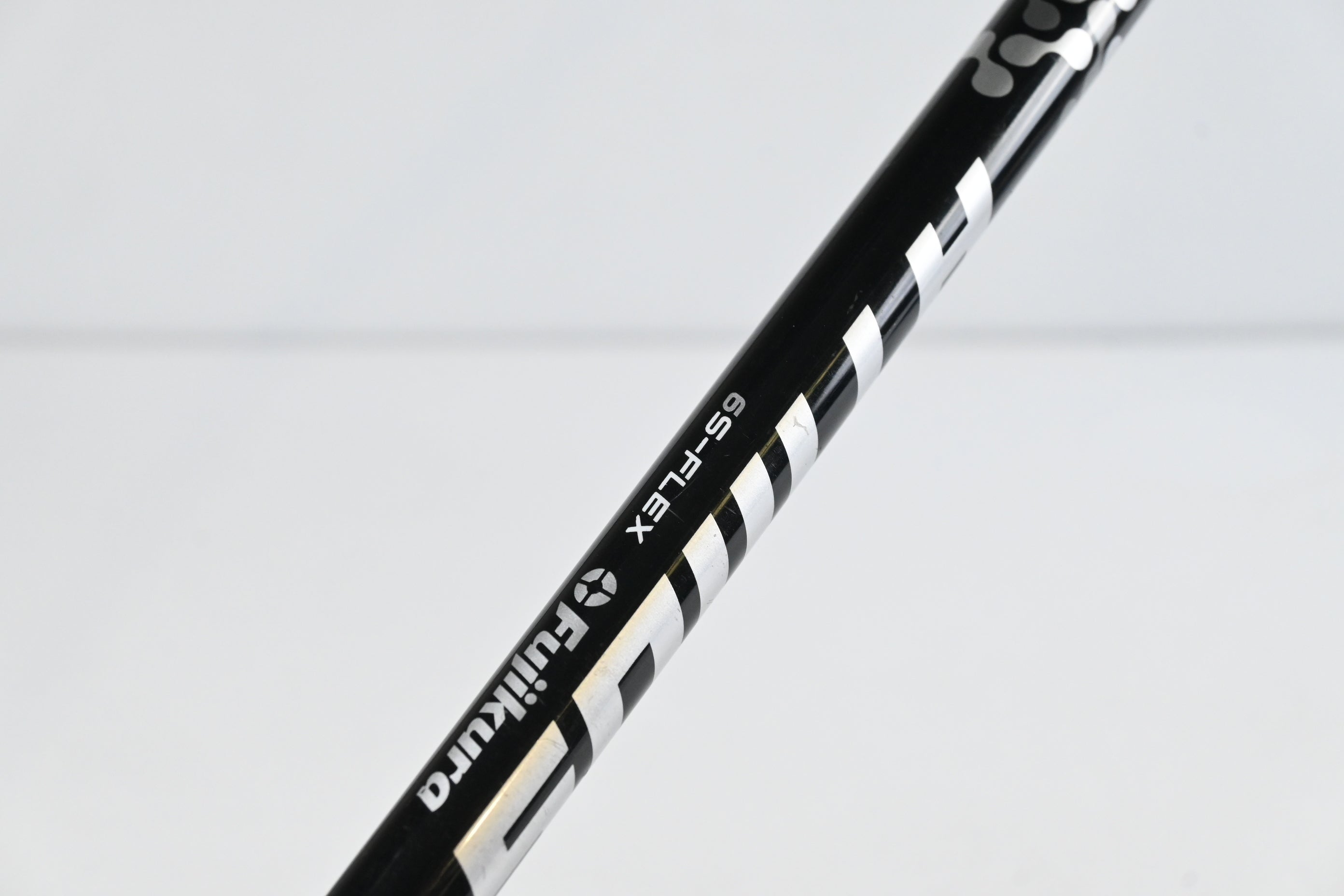 Taylormade M6 Driver / 9 Degree / Stiff Flex Fujikura Atmos Black 6 Shaft