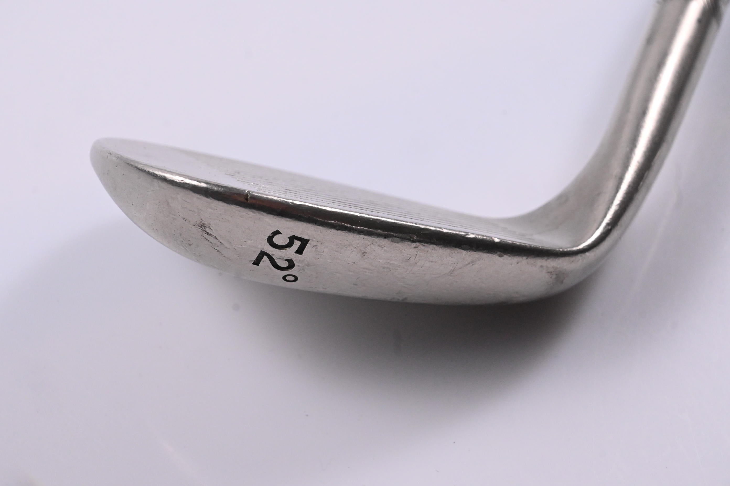 Titleist Vokey Design Gap Wedge / 52 Degree / Wedge Flex Dynamic Gold Shaft