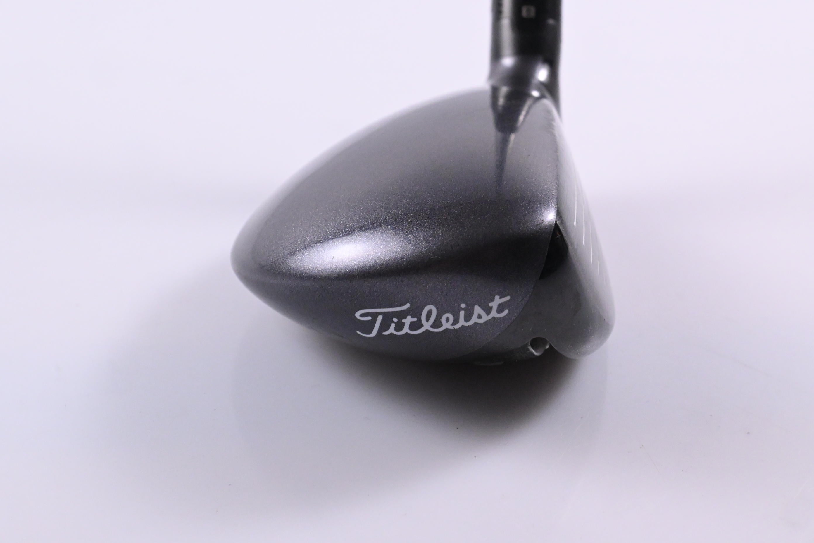 Titleist 816 H1 #3 Hybrid / 19 Degree / Regular Flex Diamana M+ Red 60 Shaft