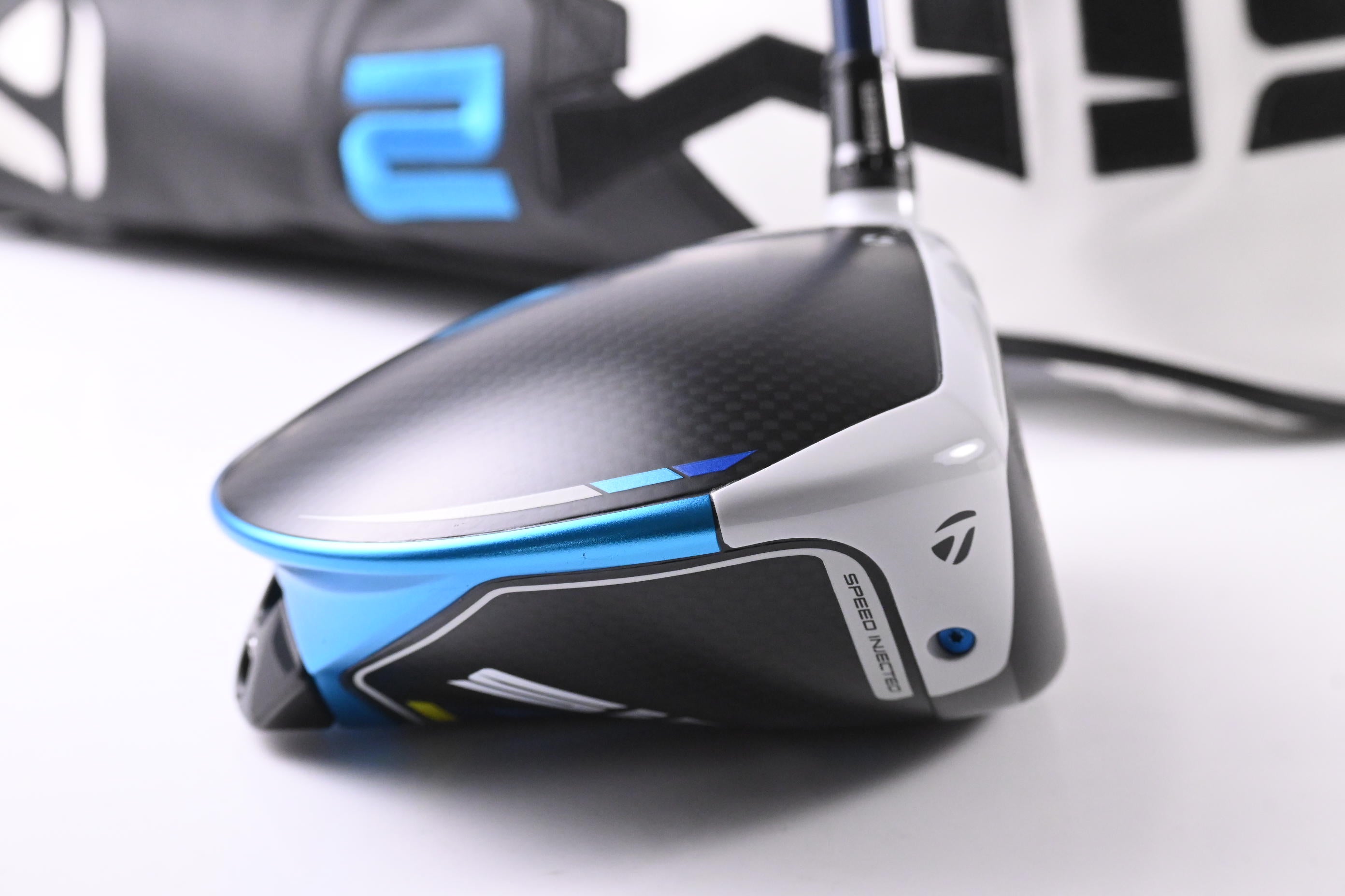 Taylormade SIM2 Max Driver / 10.5 Degree / Stiff Flex Ventus Blue 5 Shaft