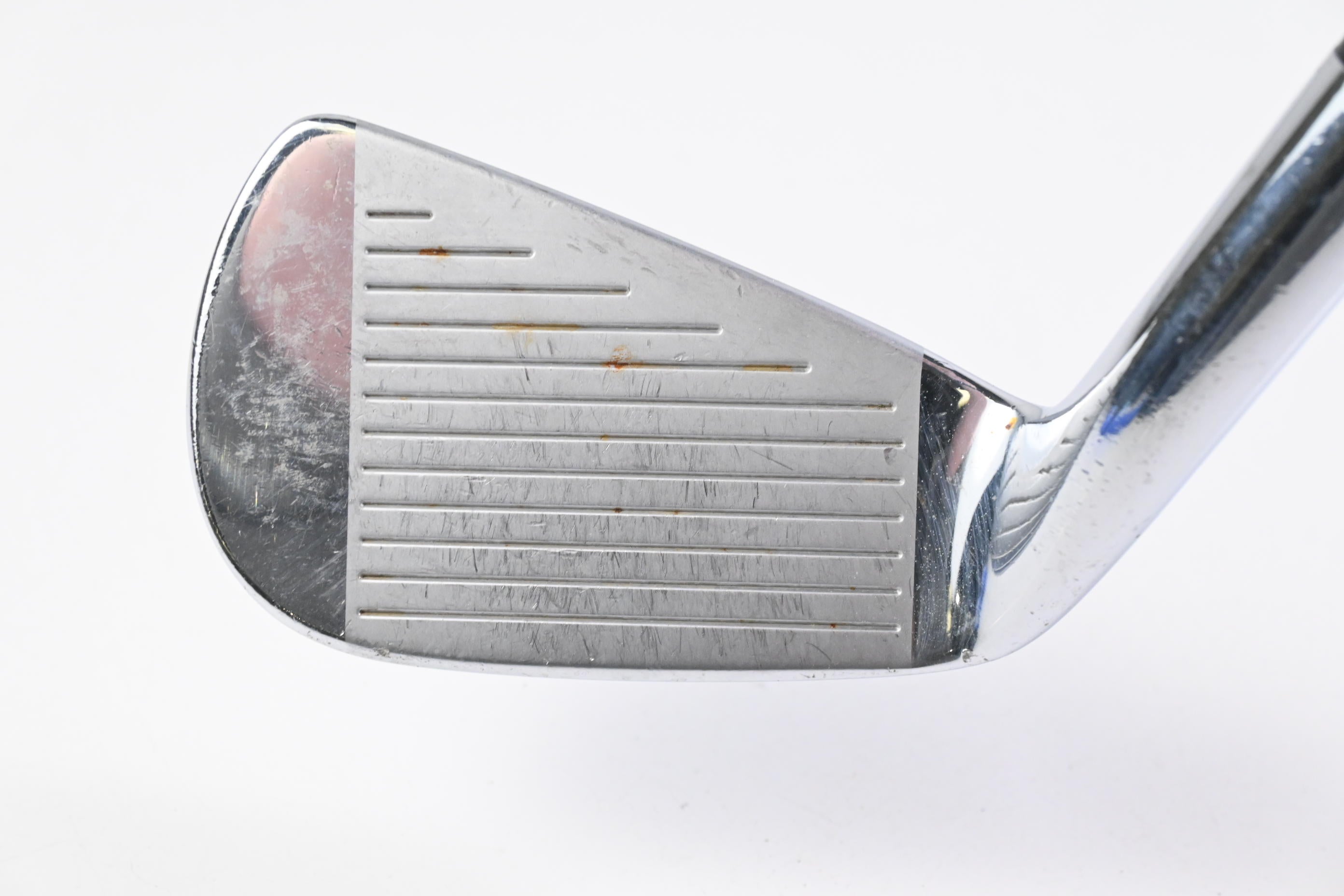 Titleist 690CB #6 Iron / Stiff Flex Dynamic Gold S300 Shaft