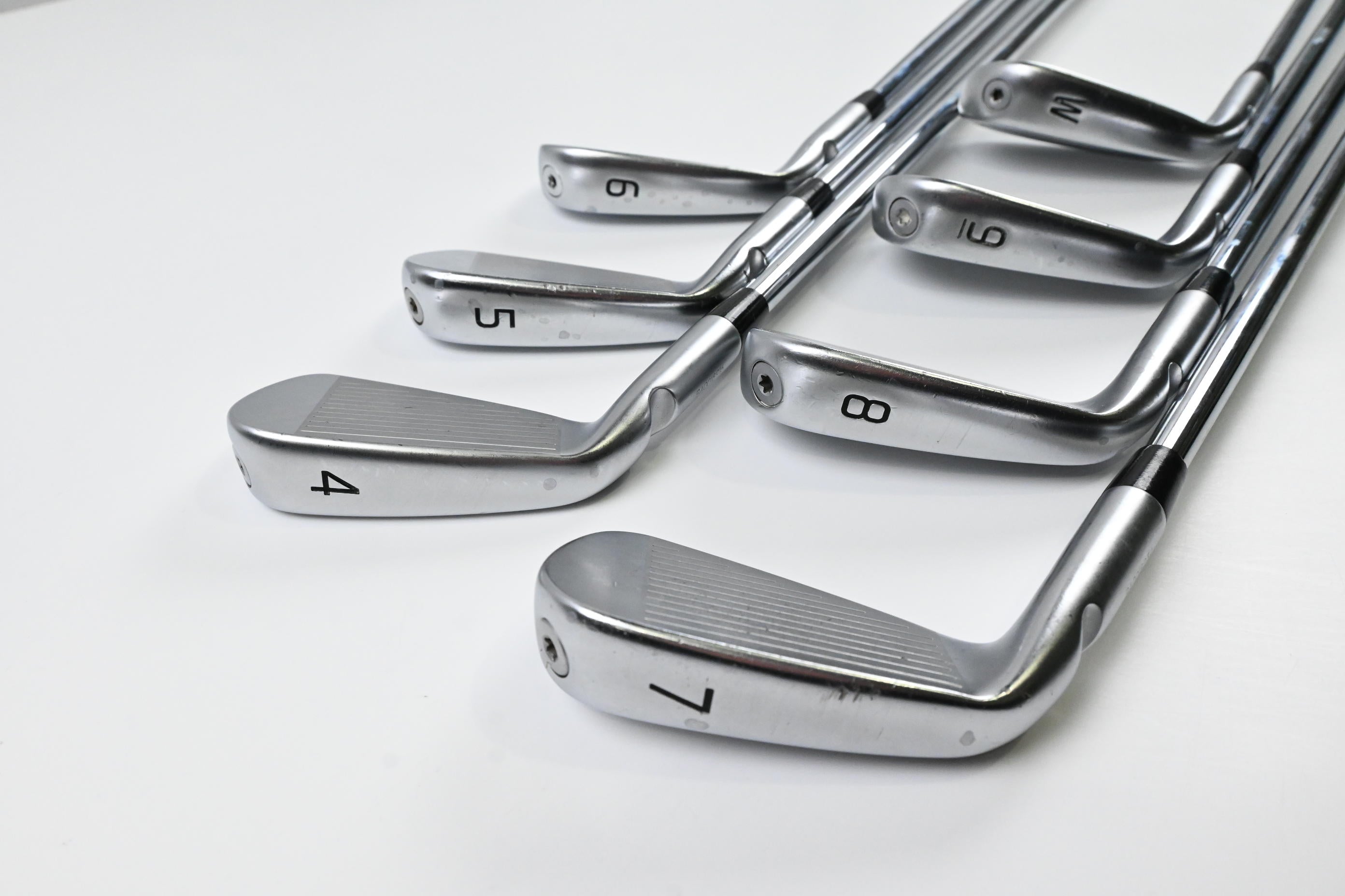 Ping Blueprint S Irons / 4-PW / Red Dot / Regular Flex Ping AWT 2.0 Shafts