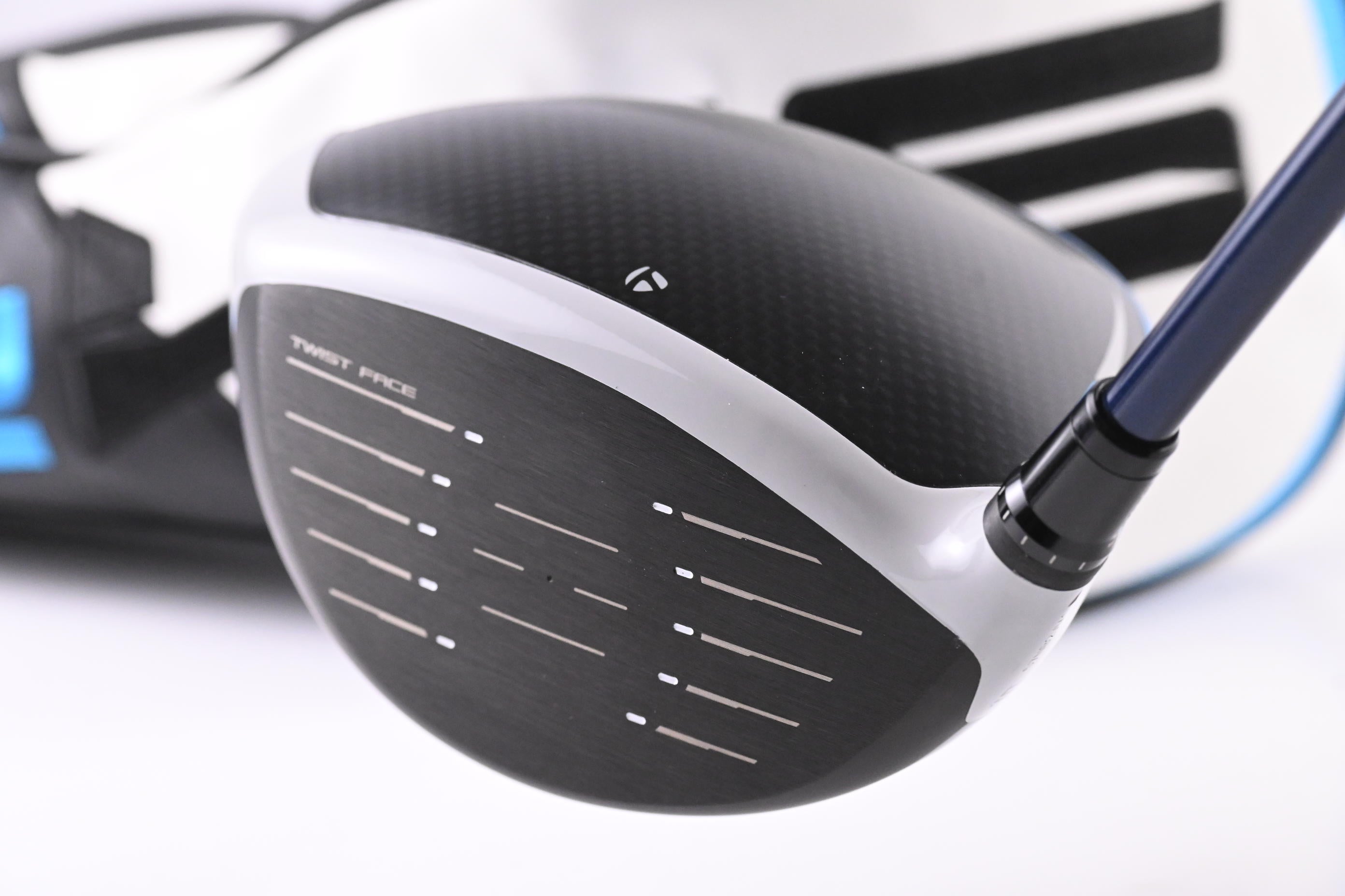 Taylormade SIM2 Max Driver / 10.5 Degree / Stiff Flex Ventus Blue 5 Shaft
