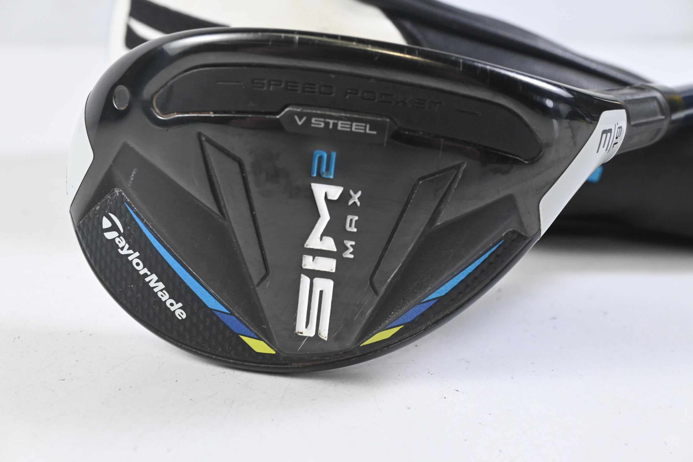 Taylormade SIM2 Max #3 Hybrid / 19 Degree / Stiff Flex Fujikura Ventus Blue 7