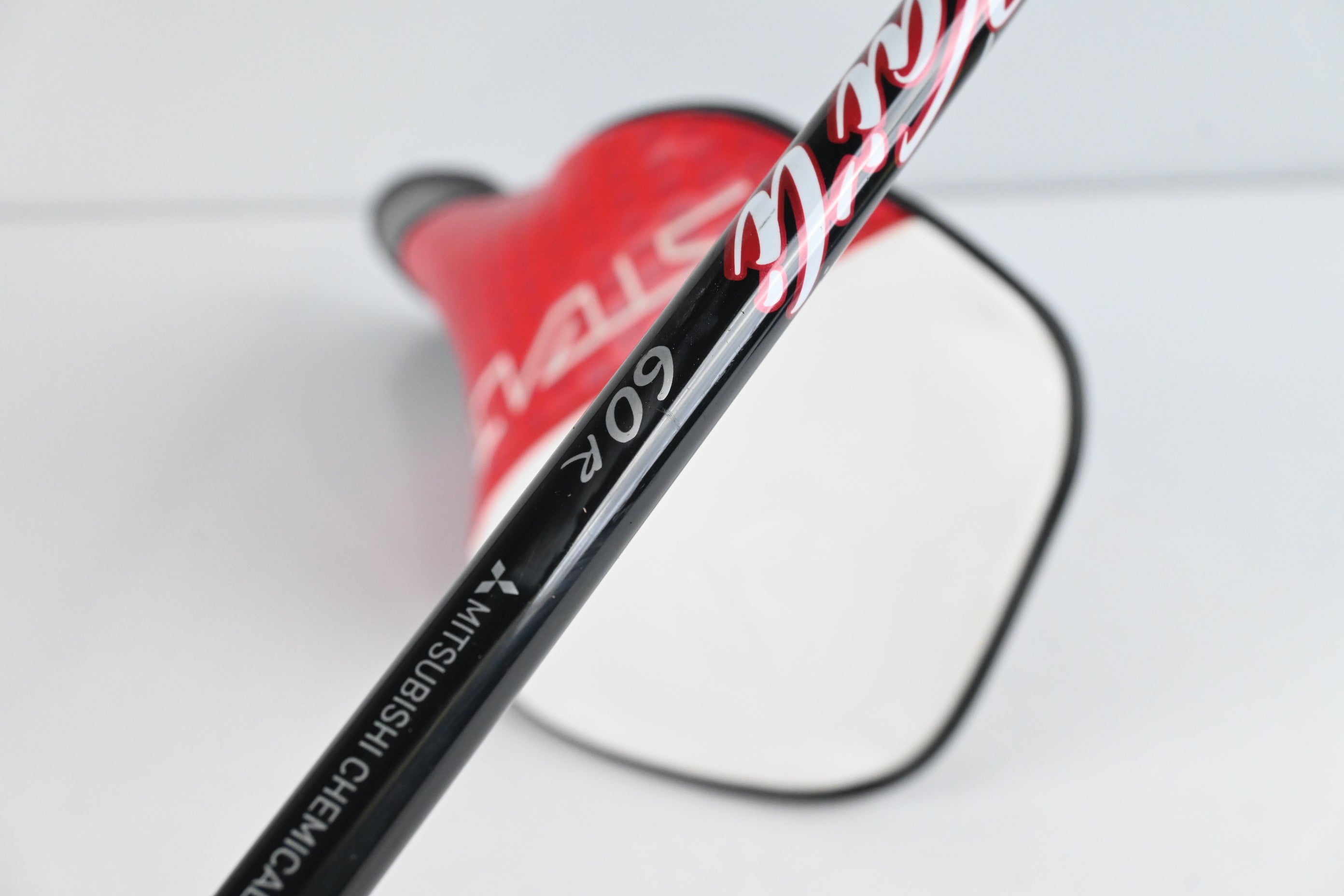 Left Hand Taylormade Stealth 2 Driver / 10.5 Degree / Regular Flex Kai'li Red 60