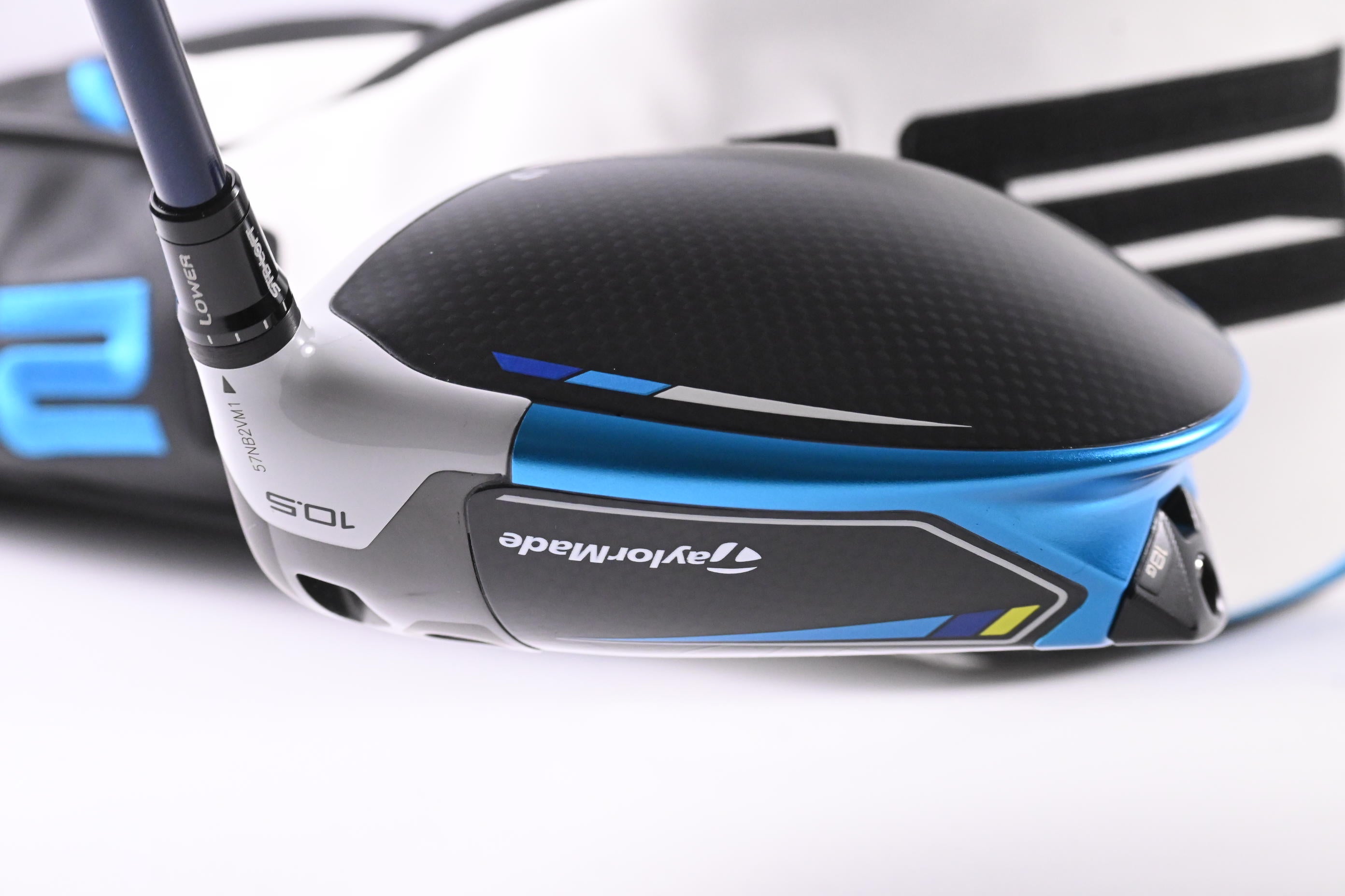 Taylormade SIM2 Max Driver / 10.5 Degree / Stiff Flex Ventus Blue 5 Shaft