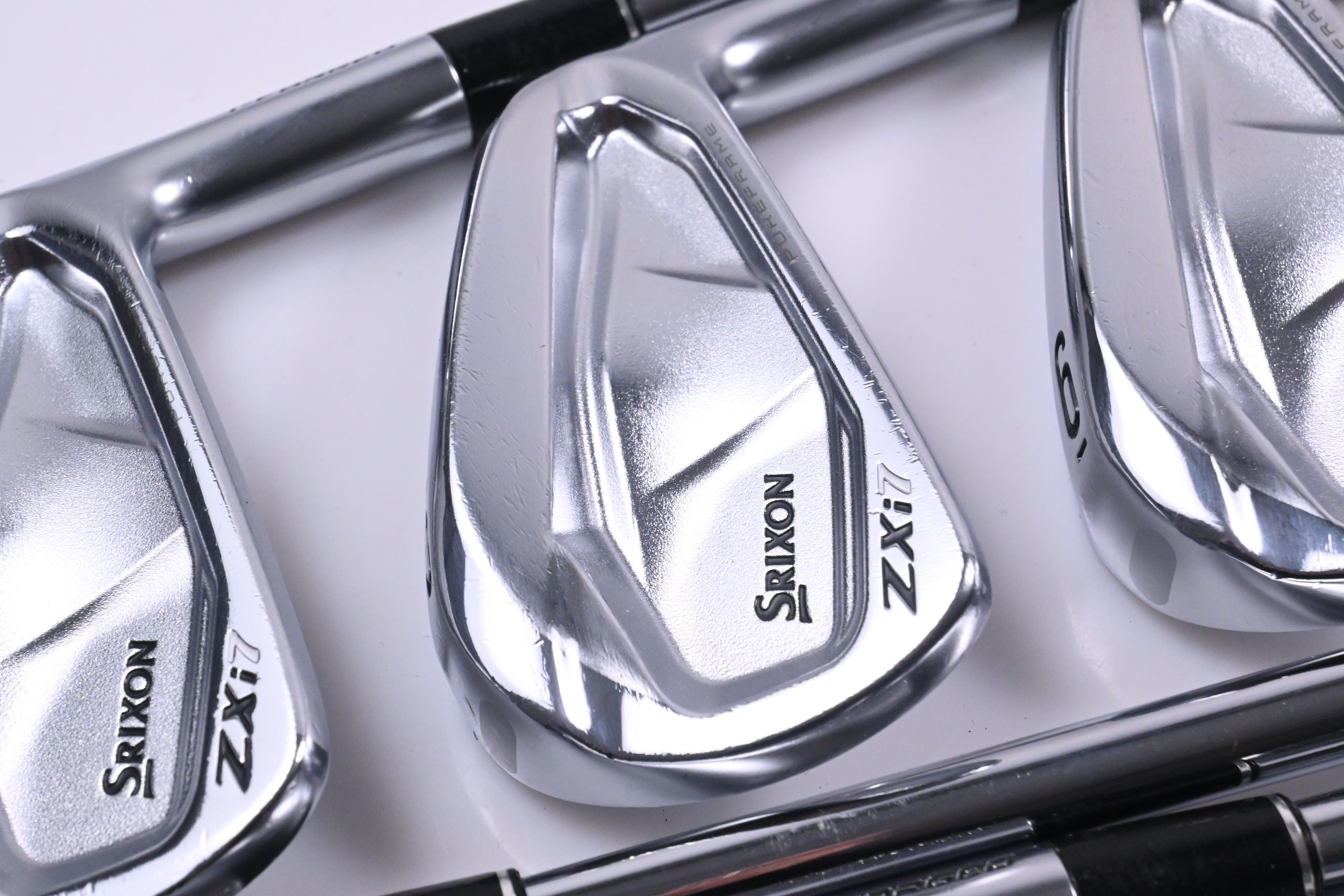 Srixon ZXi7 Irons / 4-PW / X-Flex N.S.PRO Modus 3 Tour 120 Shafts