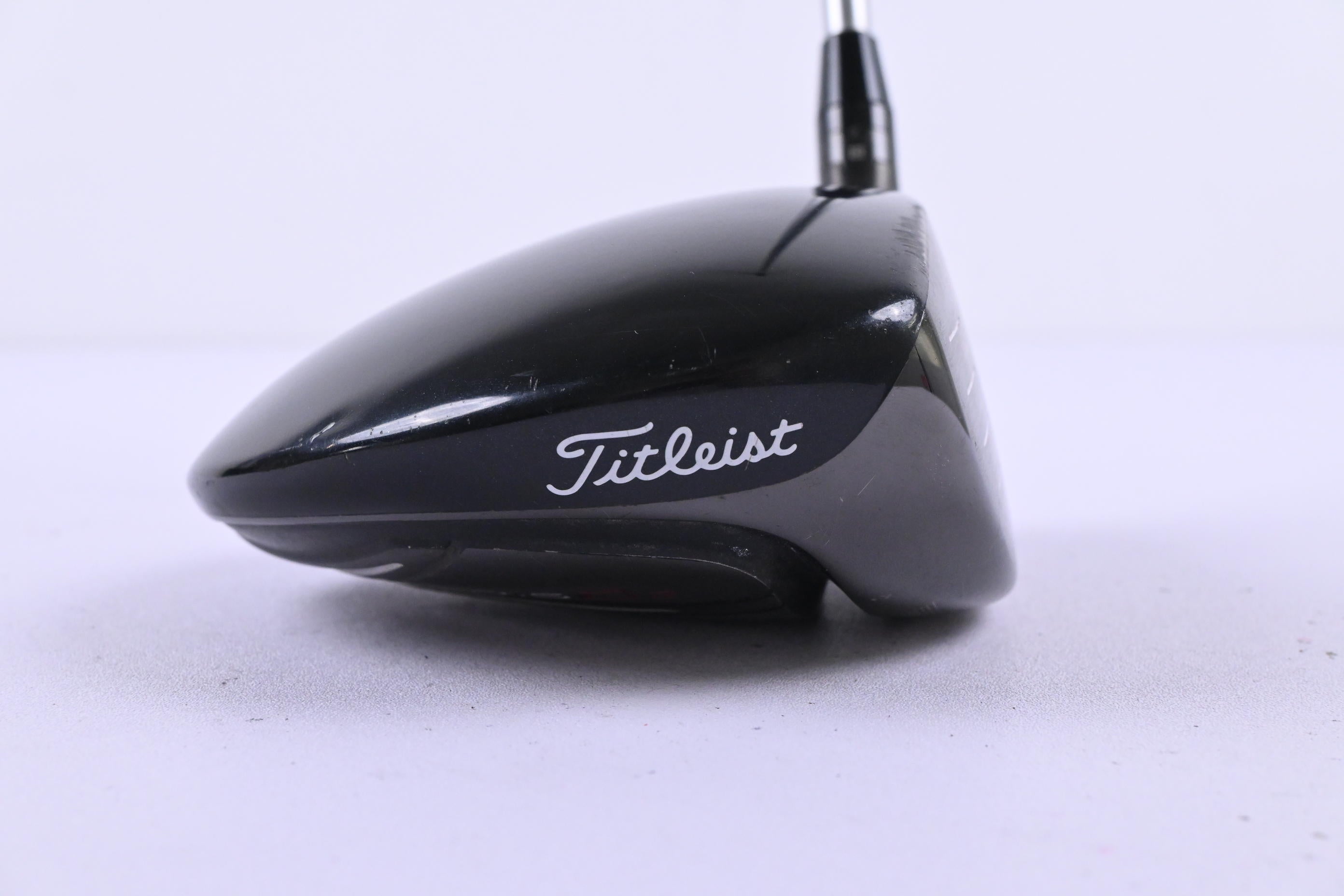 Titleist 915 D2 Driver / 10.5 Degree / Stiff Flex Diamana S+ Blue 60 Shaft