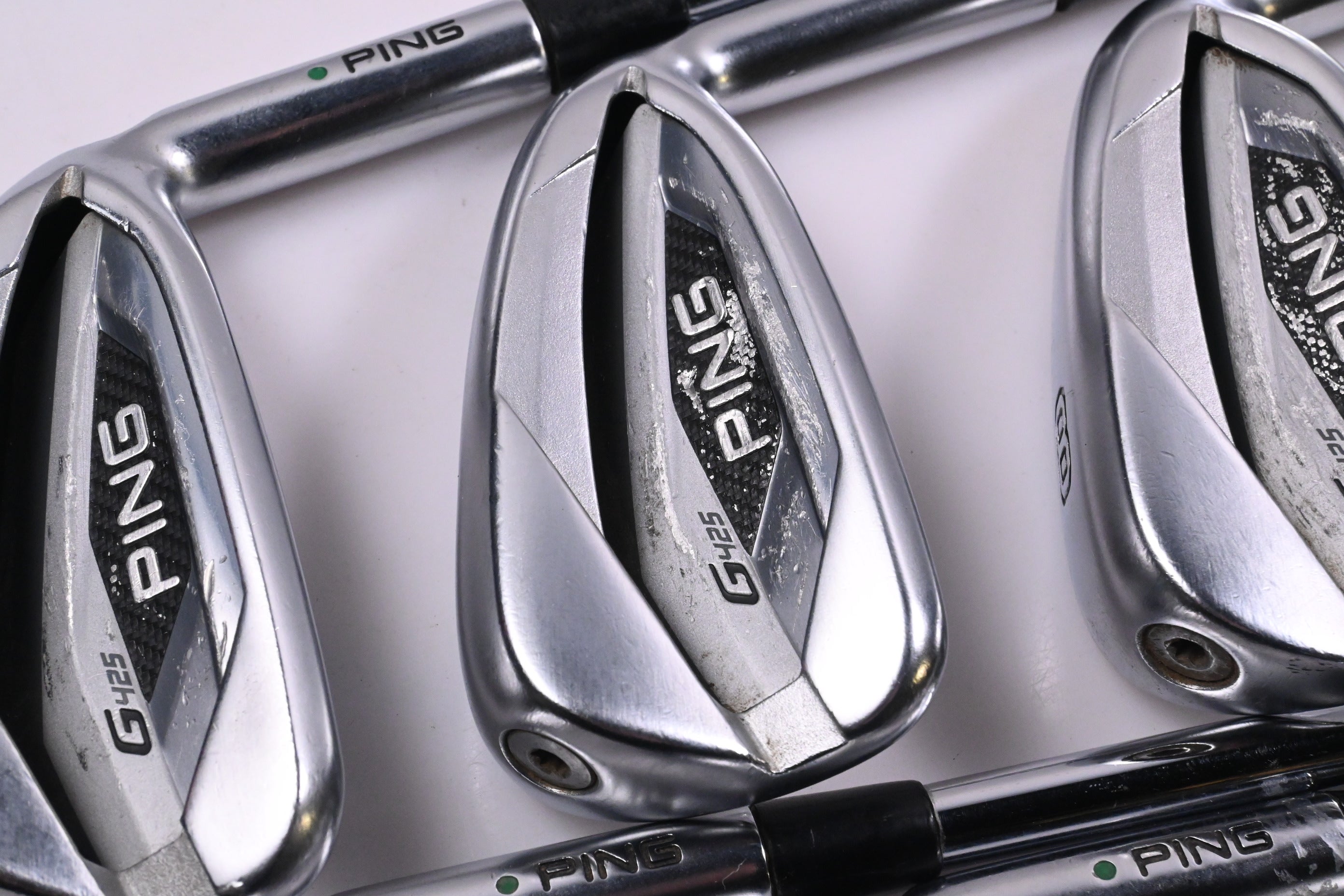 Ping G425 Irons / 6-PW+SW / Green Dot / Regular Flex Ping AWT 2.0 Shafts