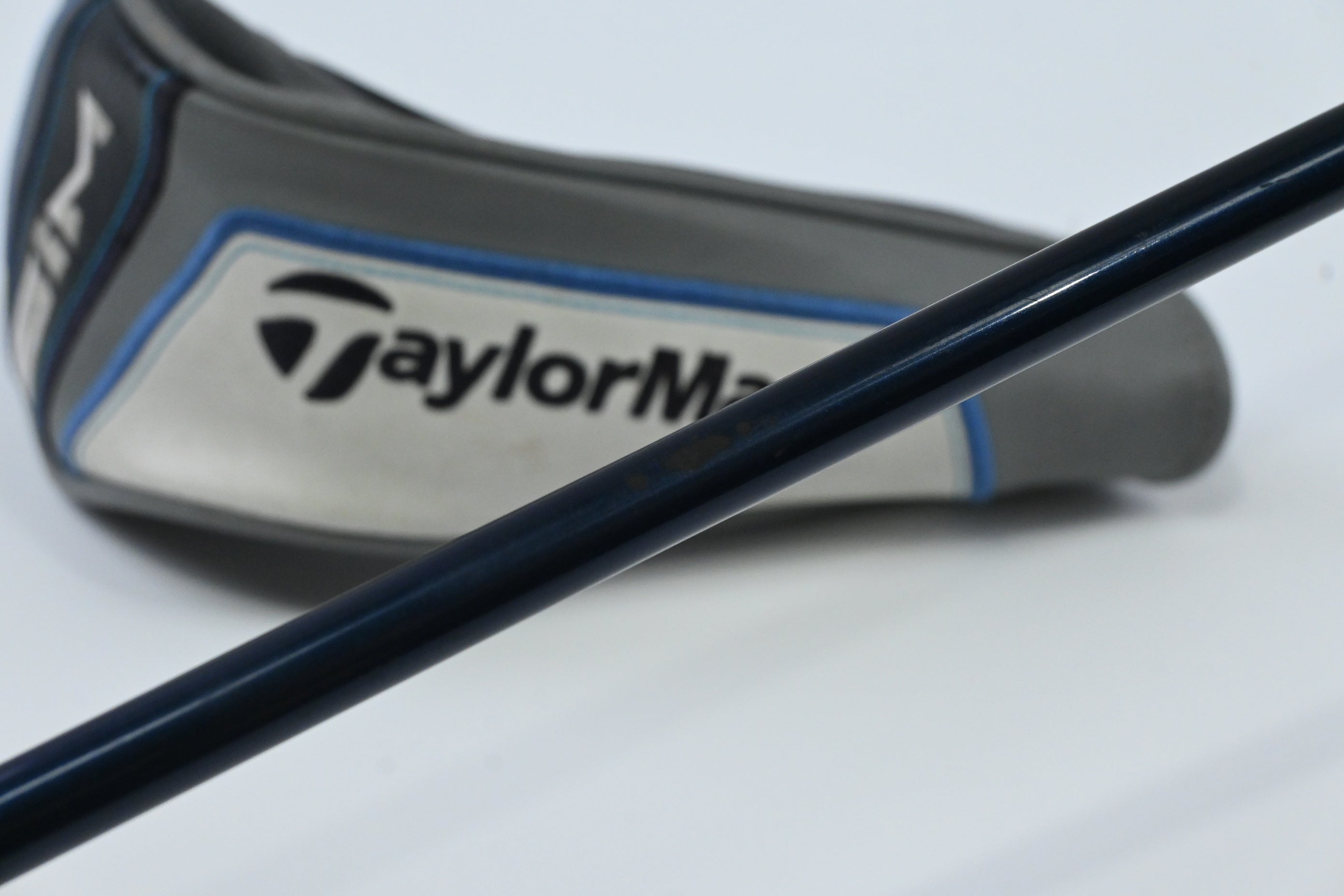 Left Hand Taylormade SIM Max #4 Hybrid / 22 Degree / Regular Flex Fujikura Blue