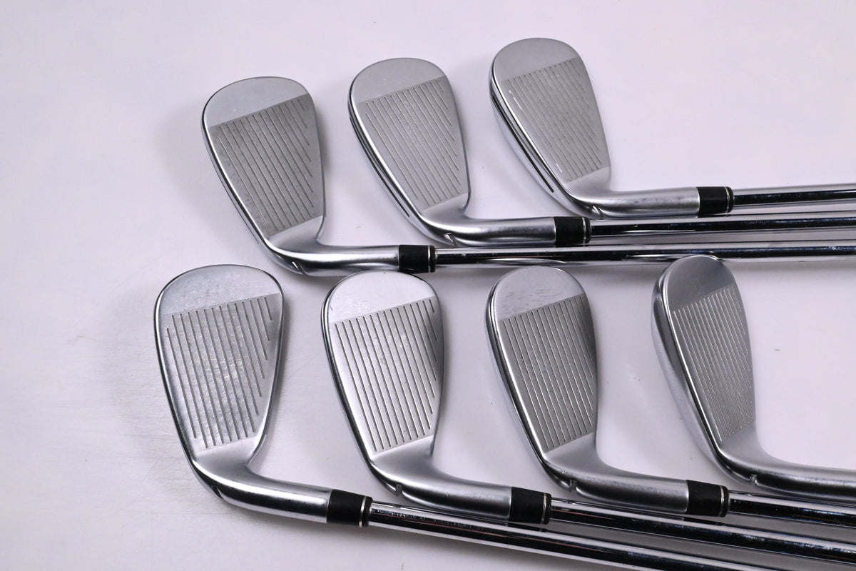 Taylormade Rocketbladez Irons / 4-PW / Stiff Flex RocketFuel Shafts