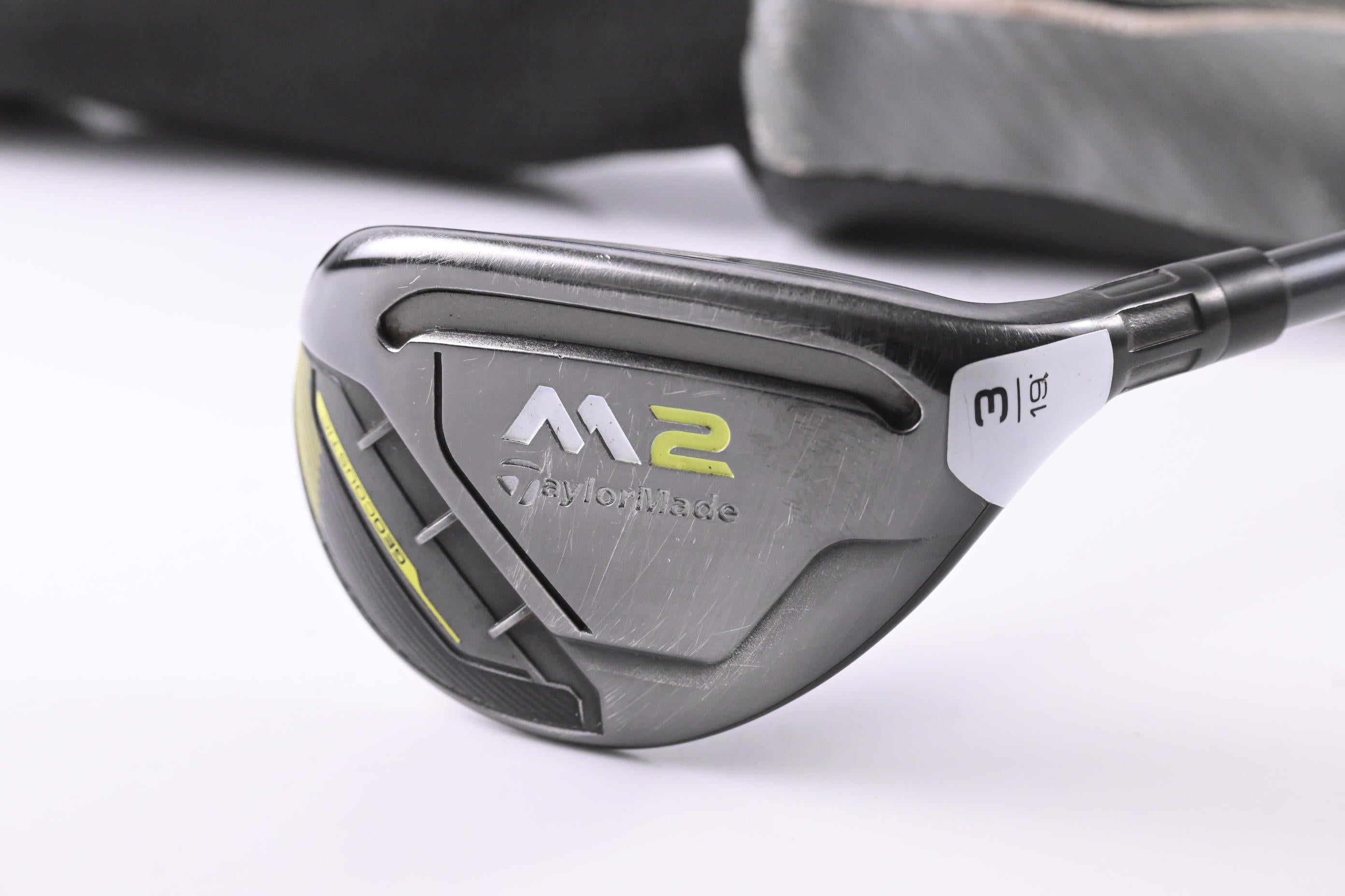 Taylormade M2 2017 #3 Hybrid / 19 Degree / Regular Flex M2 REAX 65 Shaft
