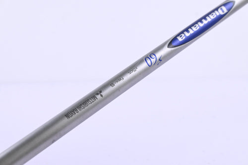 Titleist 915 D2 Driver / 10.5 Degree / Stiff Flex Diamana S+ Blue 60 Shaft
