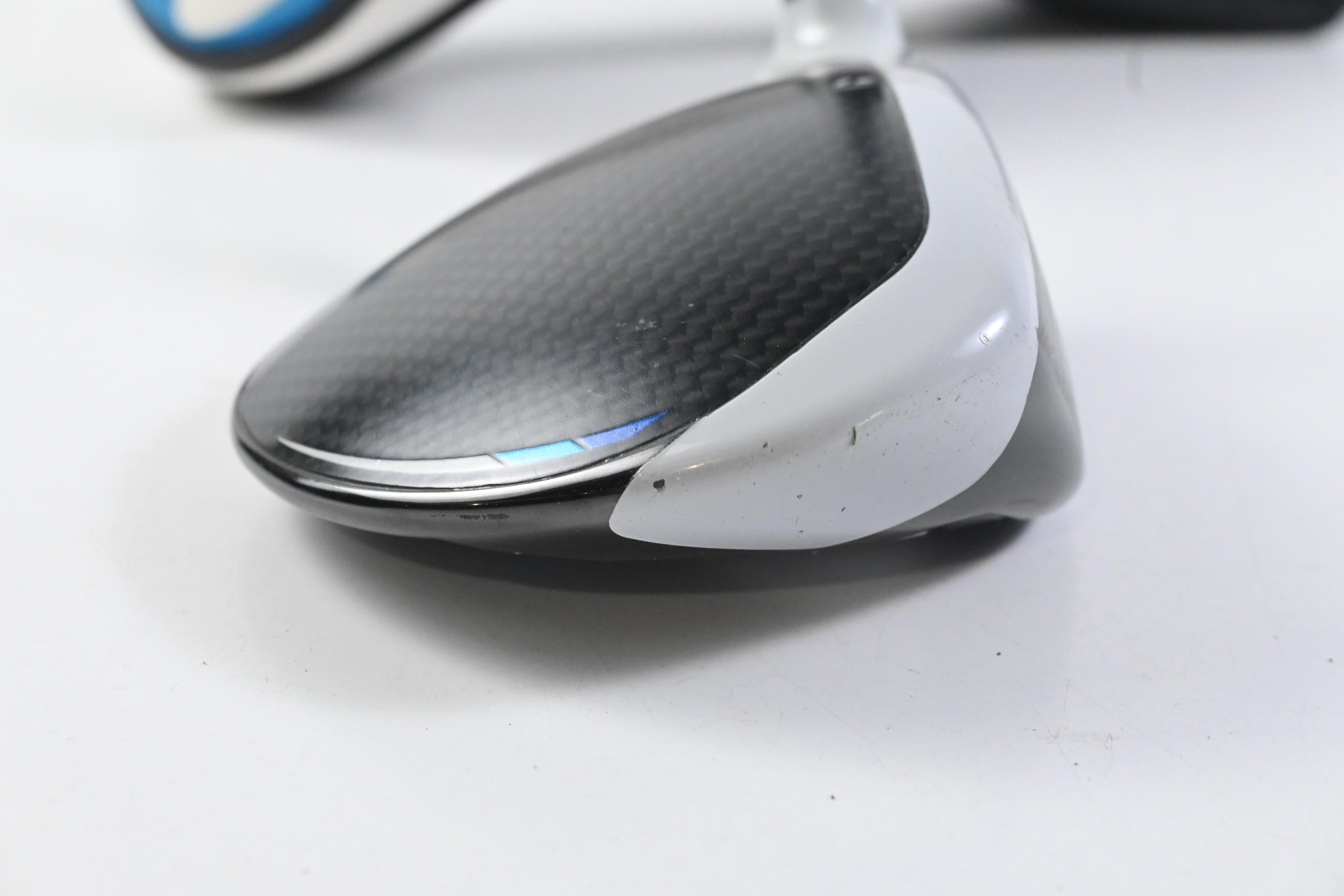 Taylormade SIM2 Ti #3 Wood / 15 Degree / Stiff Flex Tensei AV Raw Blue 65 Shaft