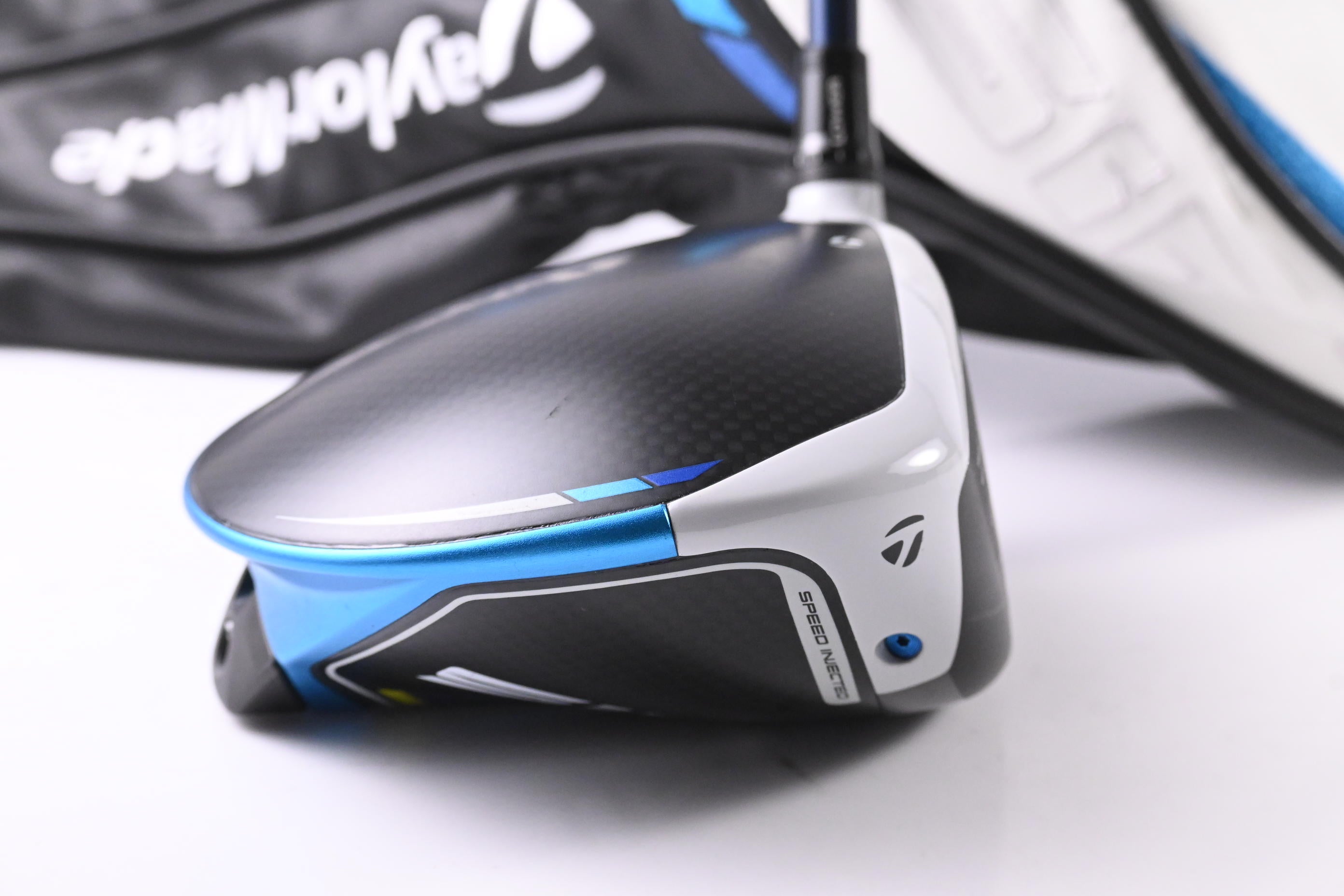 Taylormade SIM2 Max Driver / 9 Degree / Stiff Flex Ventus Blue 5 Shaft