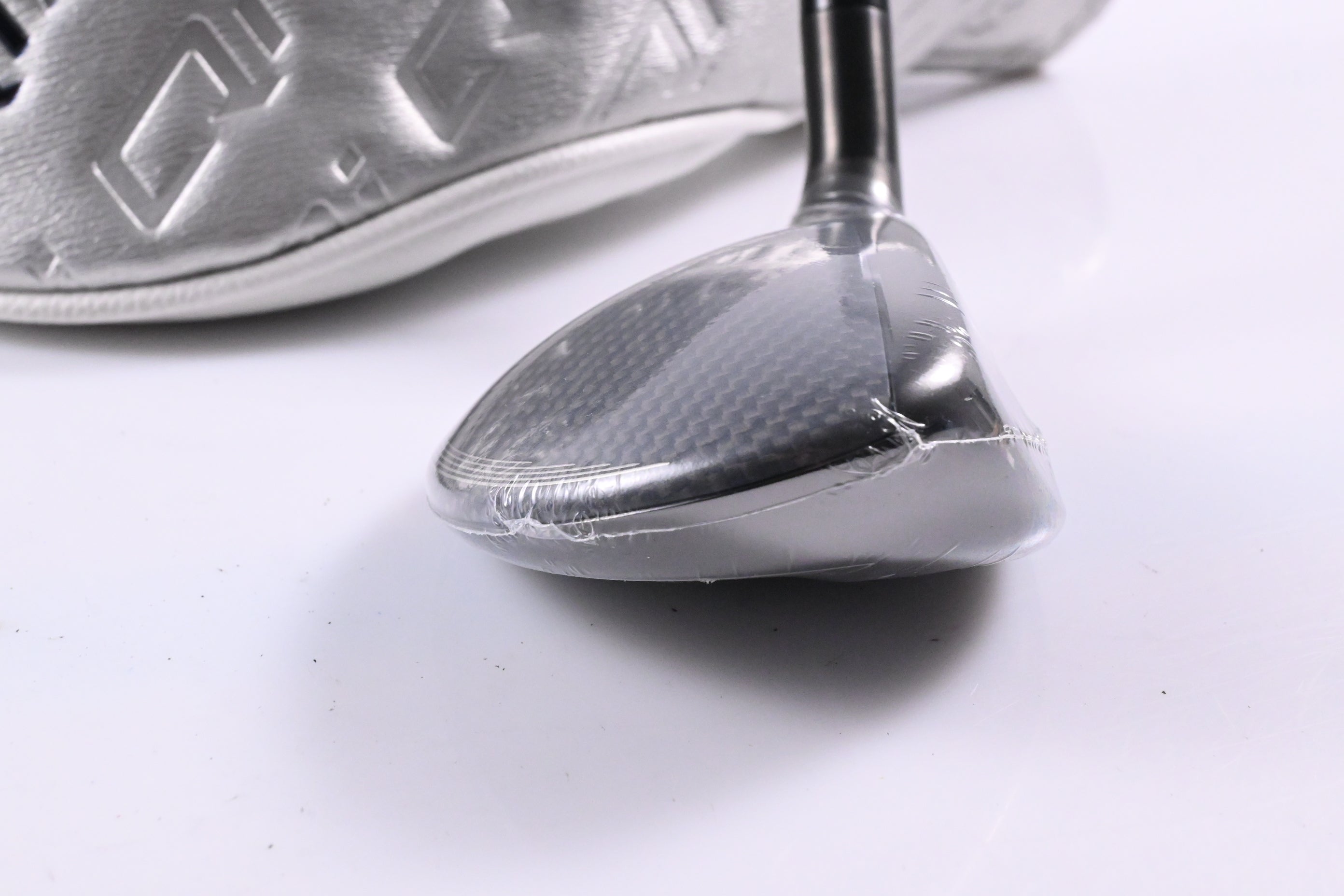 Ladies Taylormade Qi35 Max Lite #5 Hybrid / 27 Degree / Ladies Flex Speeder 40