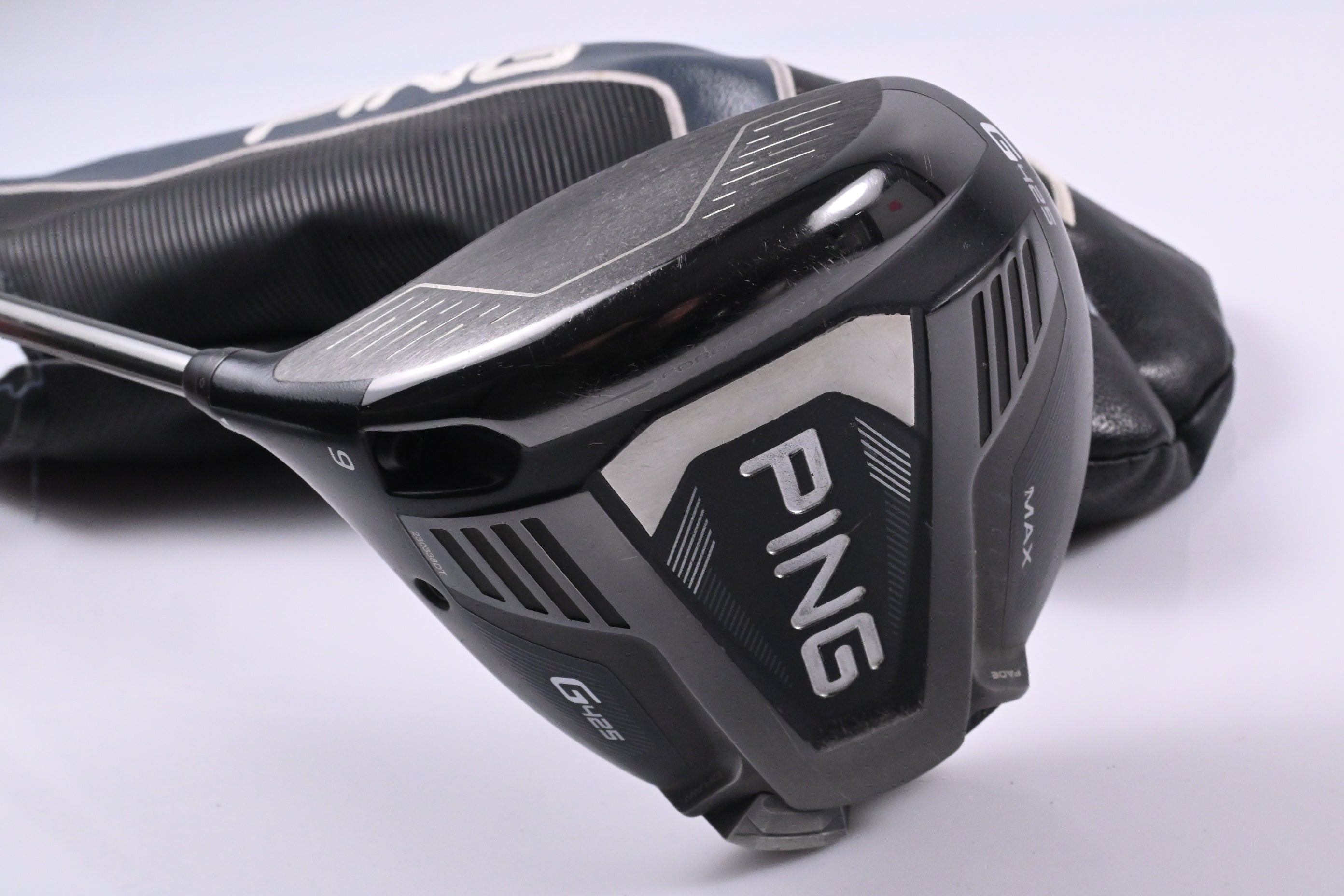 Left Hand Ping G425 Max Driver / 9 Degree / Stiff Flex Ping Tour 65 Shaft