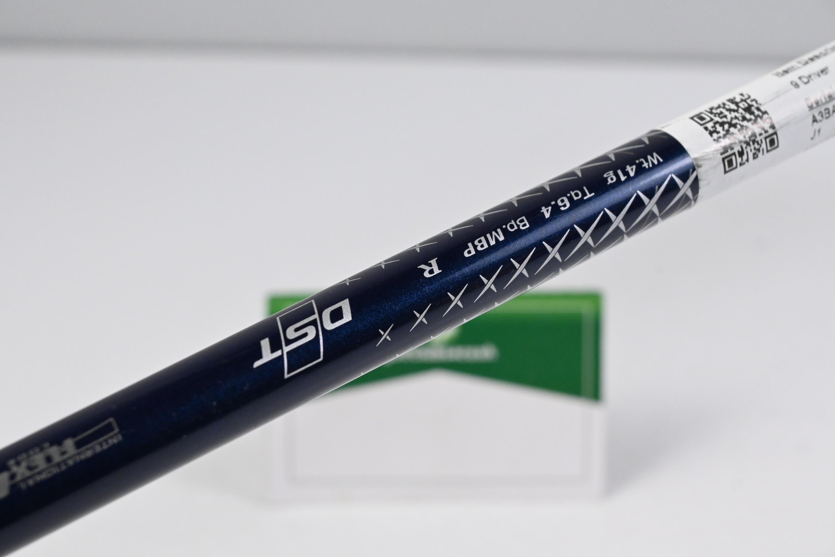 XXIO 9 Driver / 10.5 Degree / Regular Flex XXIO MP900 DST 41 Shaft