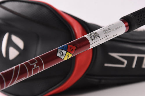 Taylormade Stealth Plus Driver / 10.5 Degree / Stiff Flex Hzrdus Smoke RDX Red