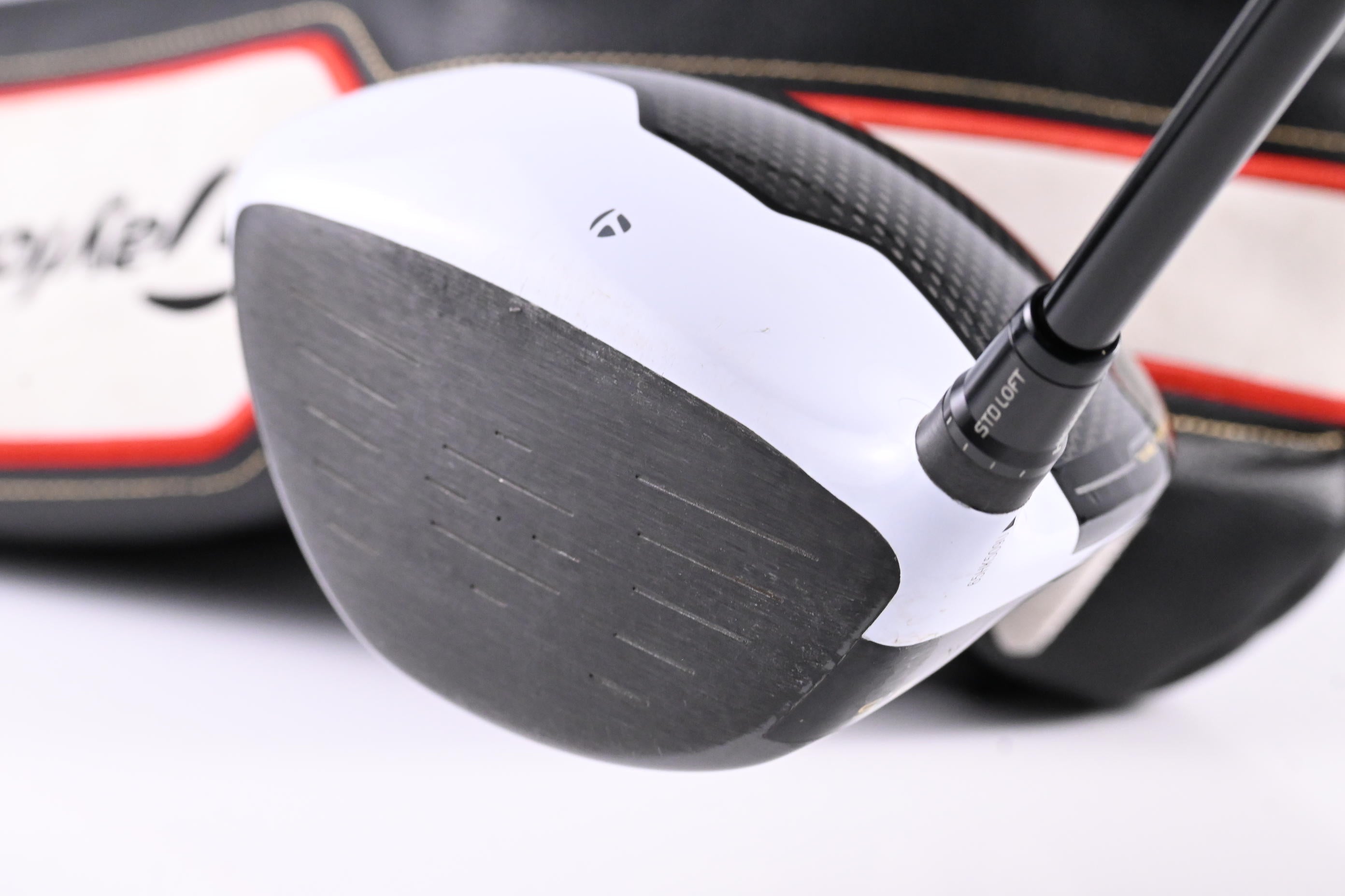 Taylormade M2 2016 Driver / 9.5 Degree / Stiff Flex HZRDUS Smoke Red RDX 60