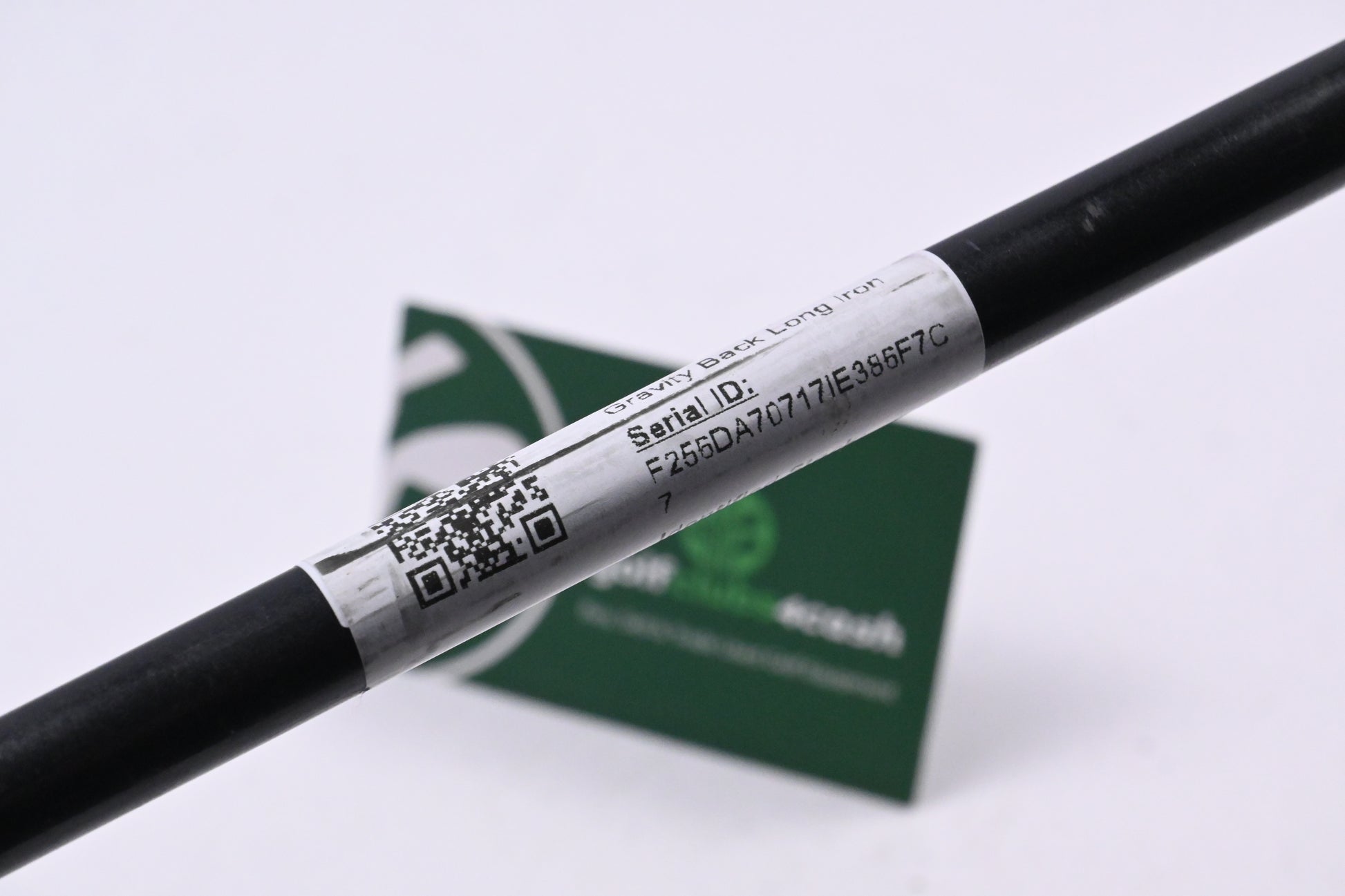 Cobra Gravity Back #4 Iron / 23.5 Degree / Regular Flex Cobra Gravity Back Shaft